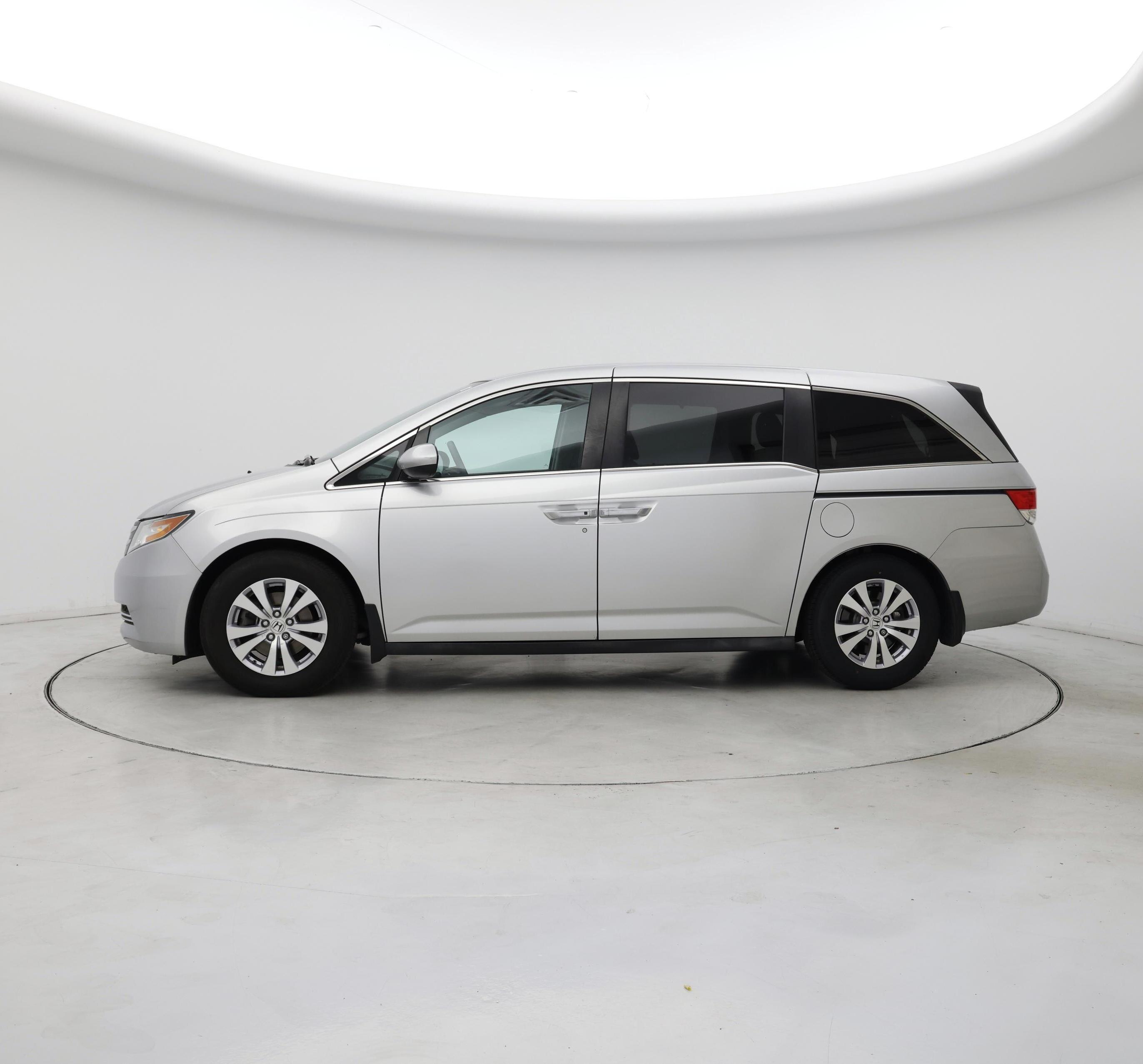 Thumbnail: 2014 Honda Odyssey - 3