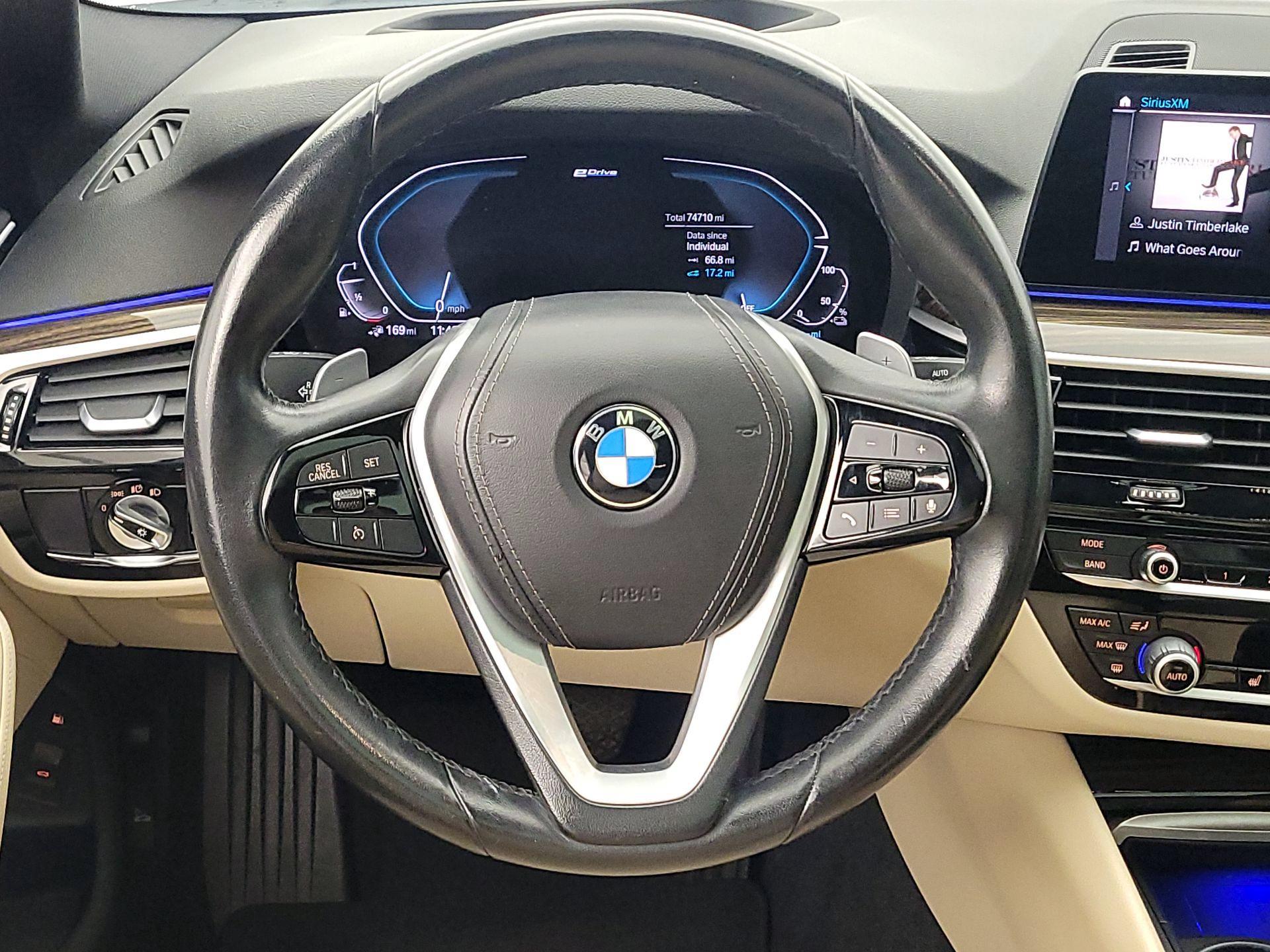 Thumbnail: 2020 BMW 5 Series - 10