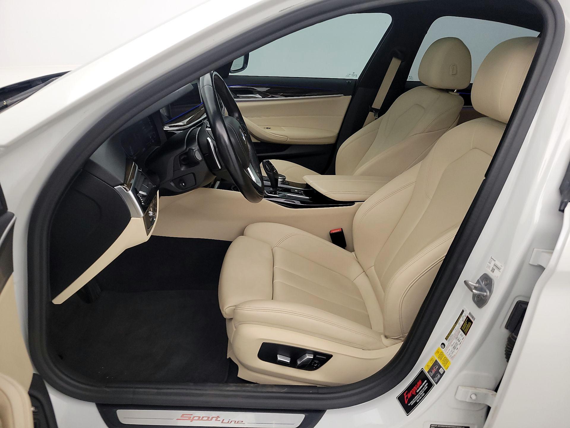 Thumbnail: 2020 BMW 5 Series - 11