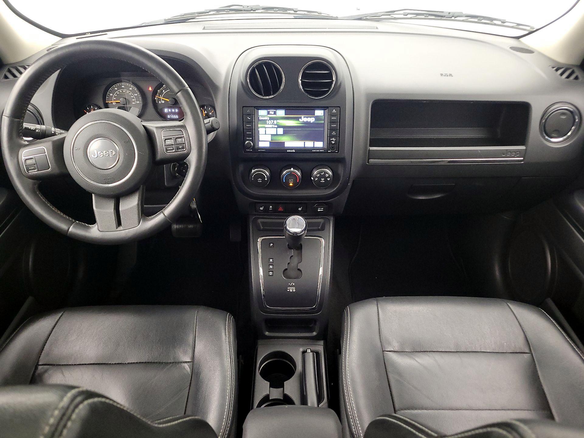 Thumbnail: 2015 Jeep Patriot - 9