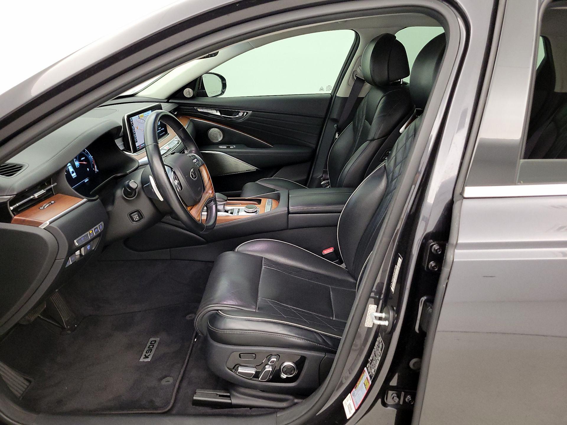 Thumbnail: 2020 Kia K900 - 11