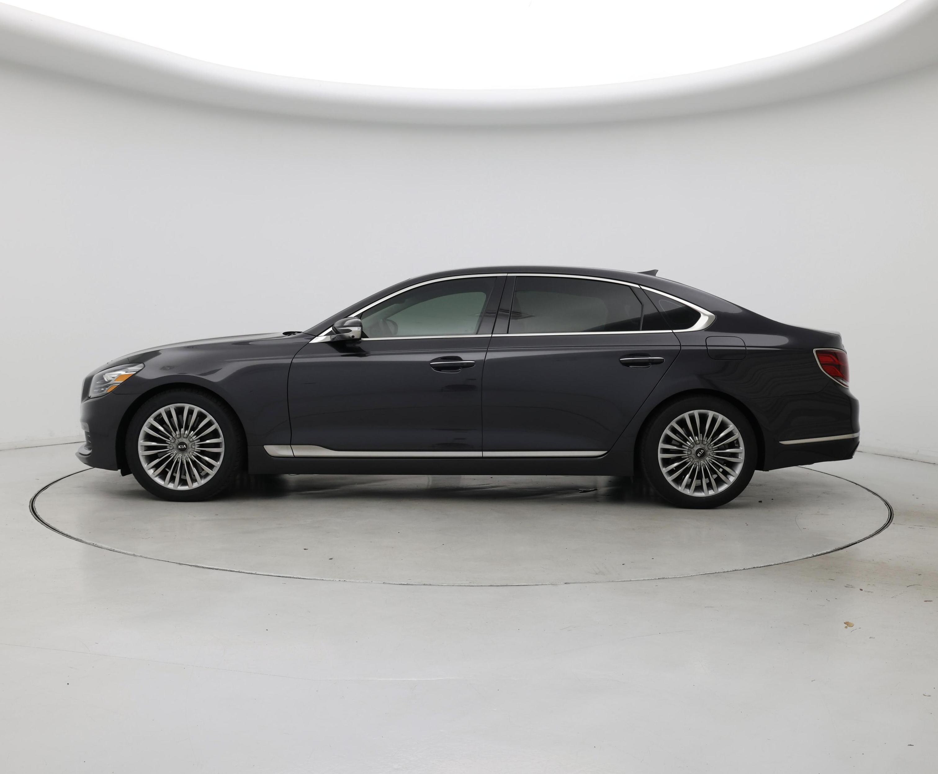 Thumbnail: 2020 Kia K900 - 3