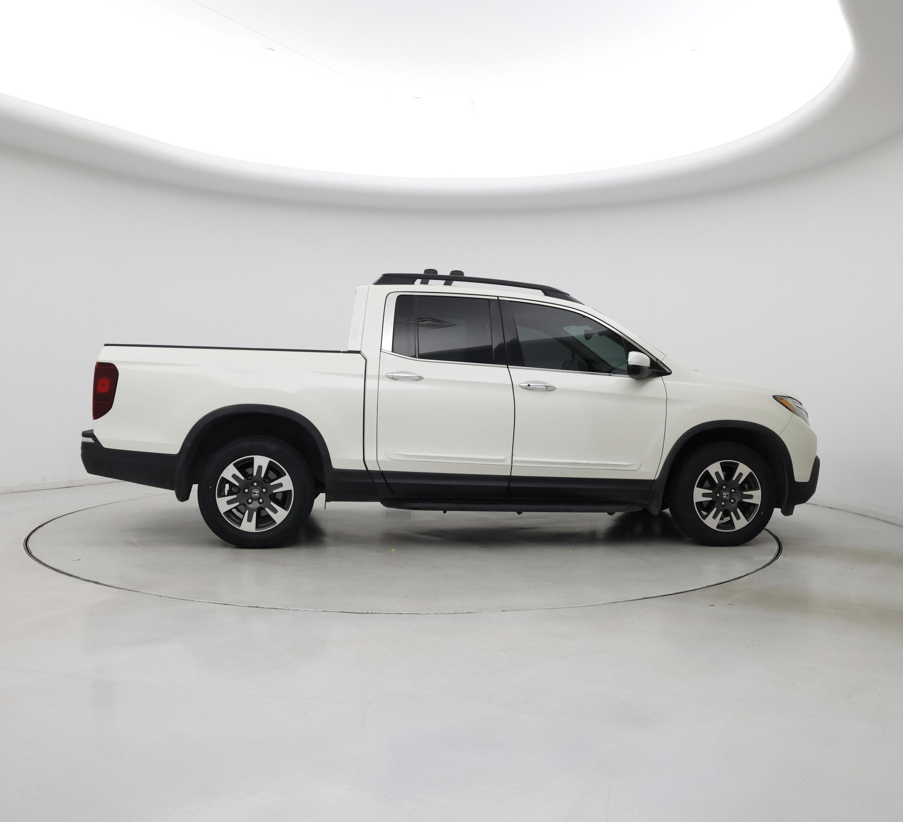 Thumbnail: 2019 Honda Ridgeline - 7