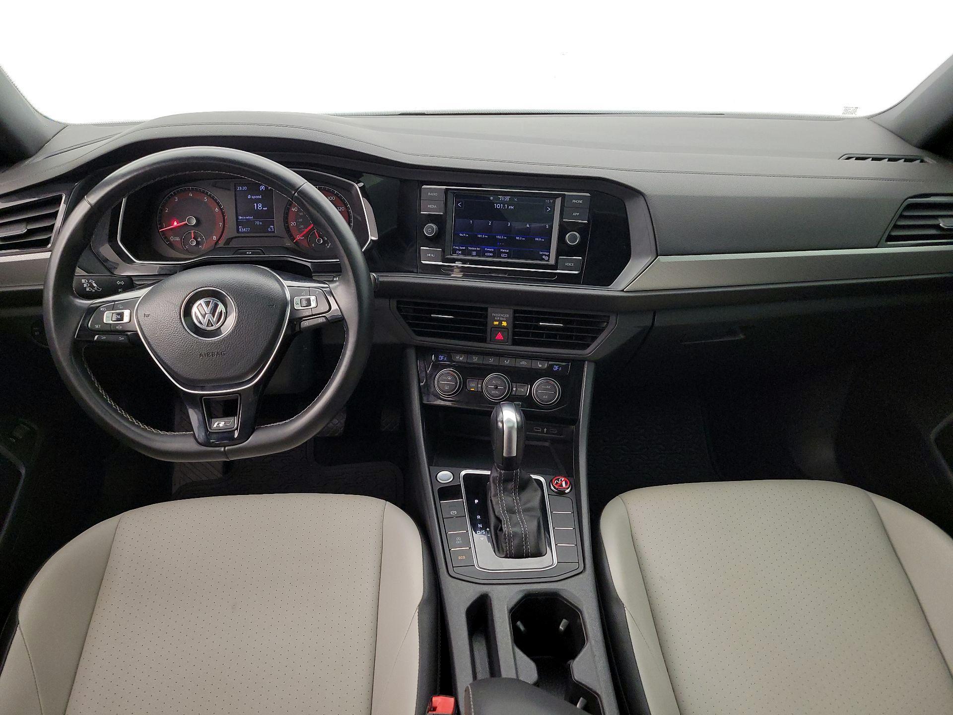 Thumbnail: 2020 Volkswagen Jetta - 9