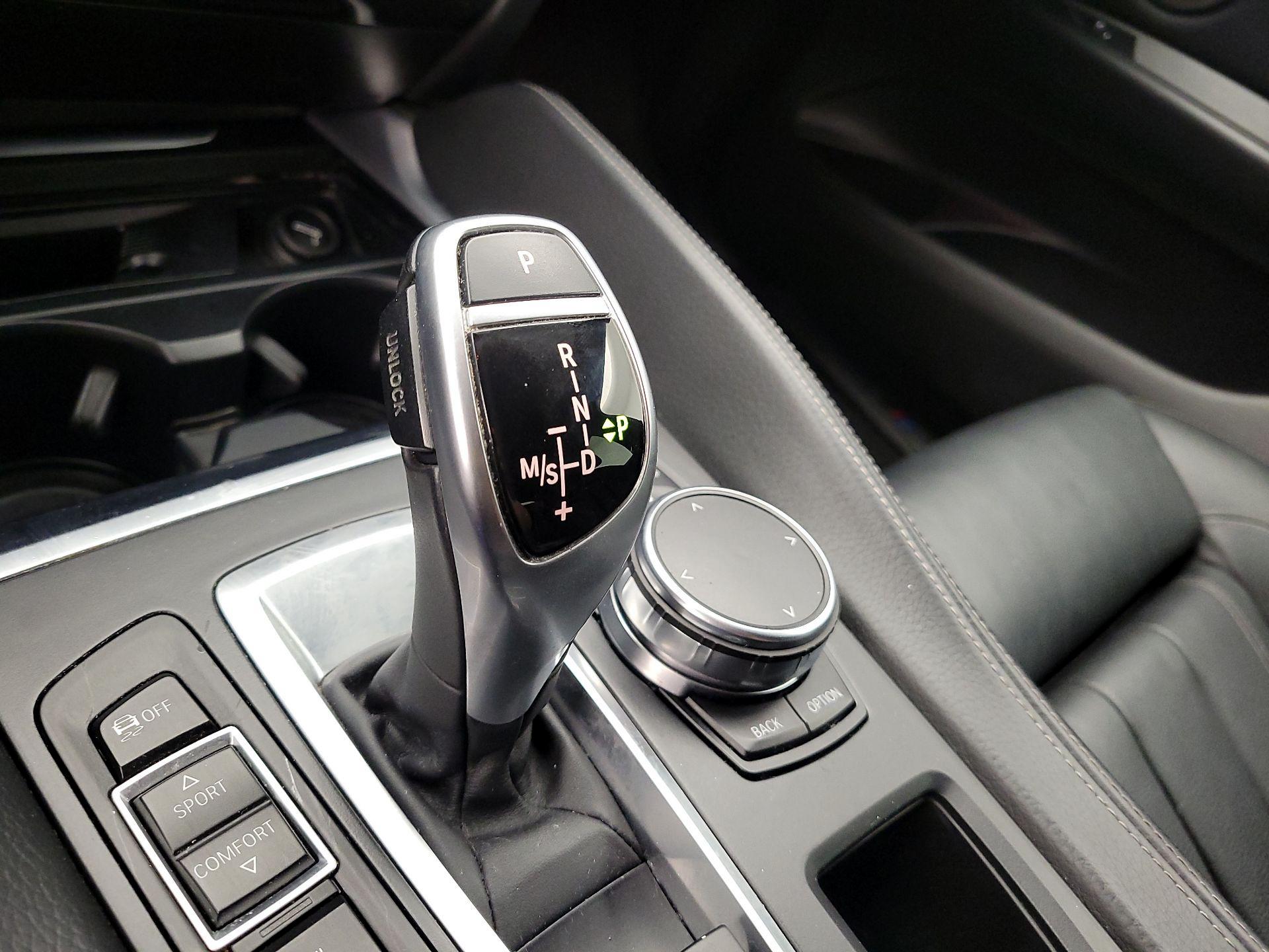 Thumbnail: 2019 BMW X6 - 18