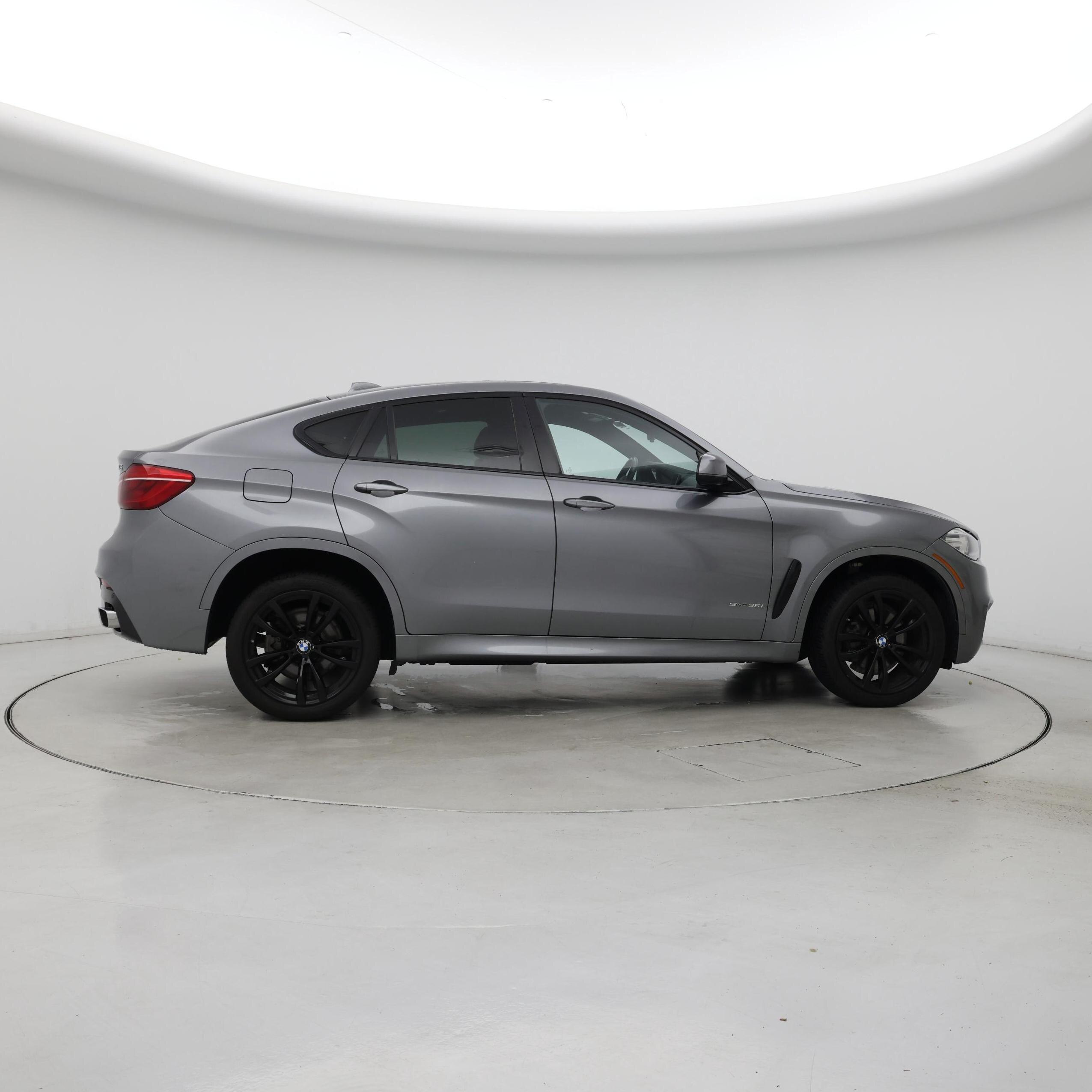 Thumbnail: 2019 BMW X6 - 7