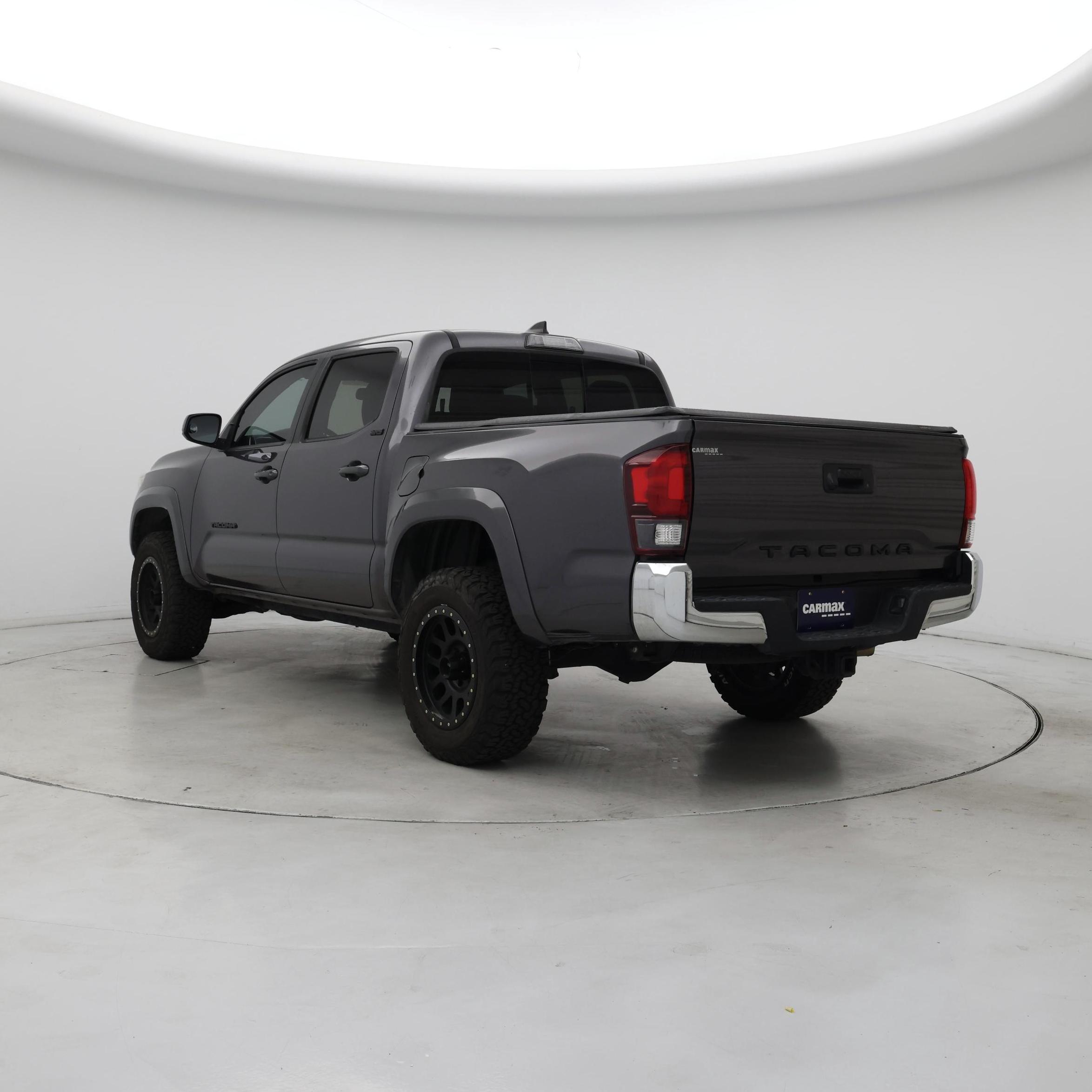 Thumbnail: 2018 Toyota Tacoma - 2
