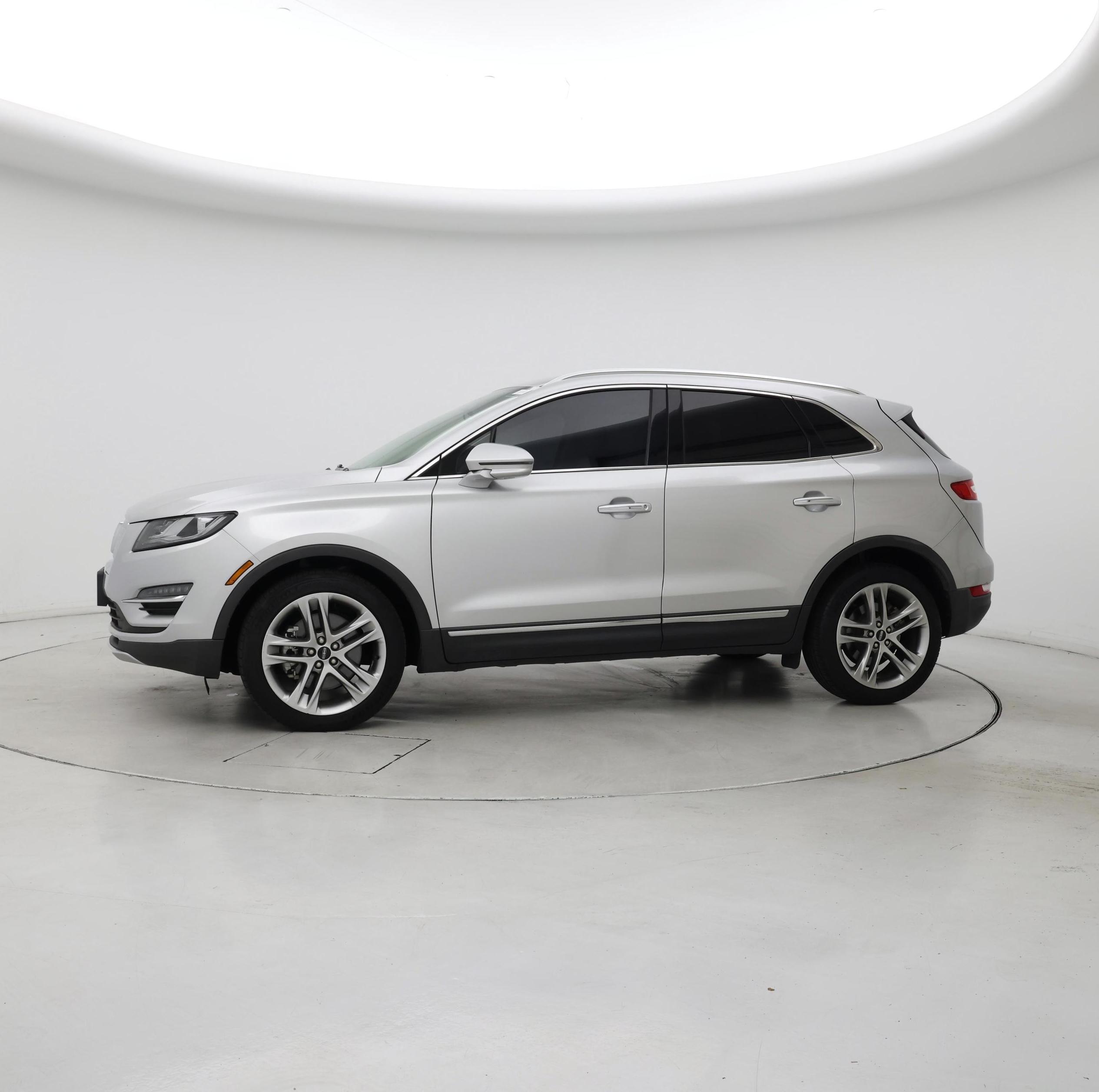 Thumbnail: 2019 Lincoln MKC - 3