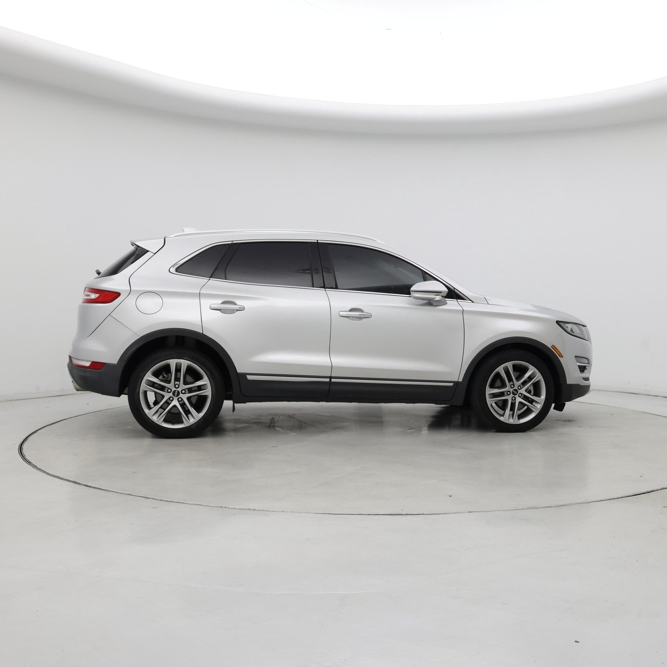 Thumbnail: 2019 Lincoln MKC - 7