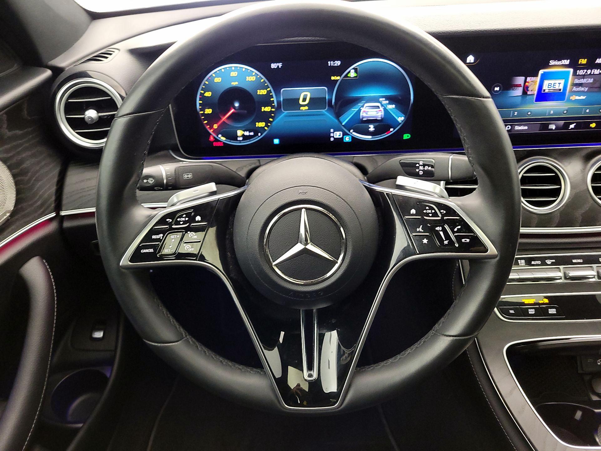Thumbnail: 2023 Mercedes-Benz E-Class - 10