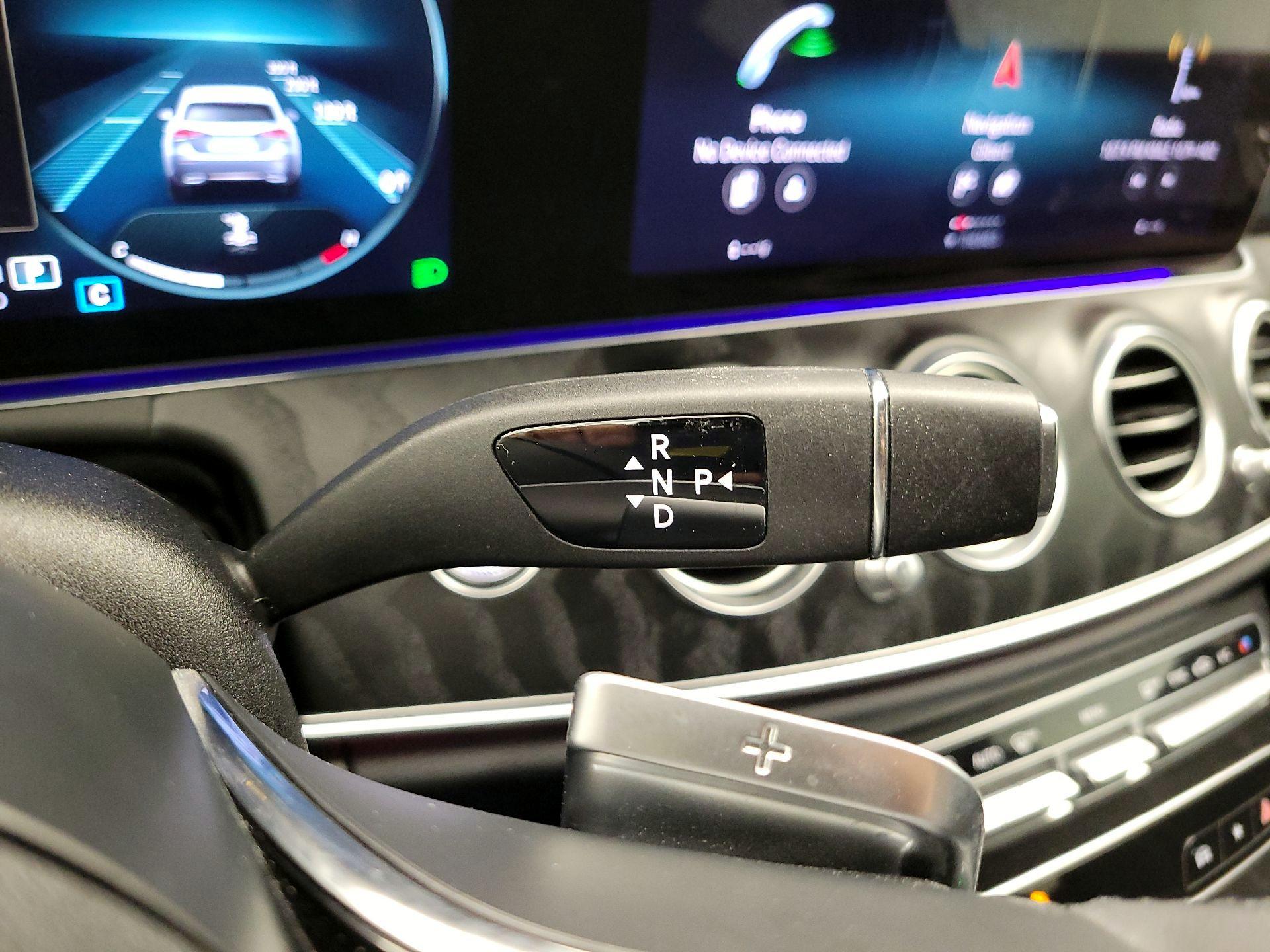 Thumbnail: 2023 Mercedes-Benz E-Class - 18