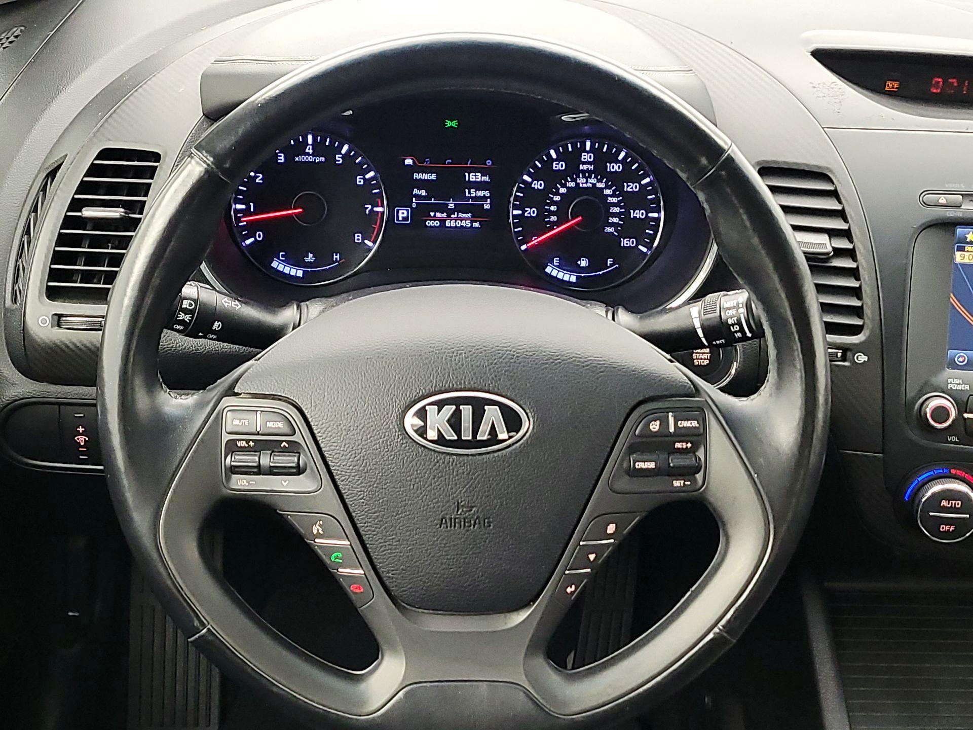 Thumbnail: 2014 Kia Forte - 10