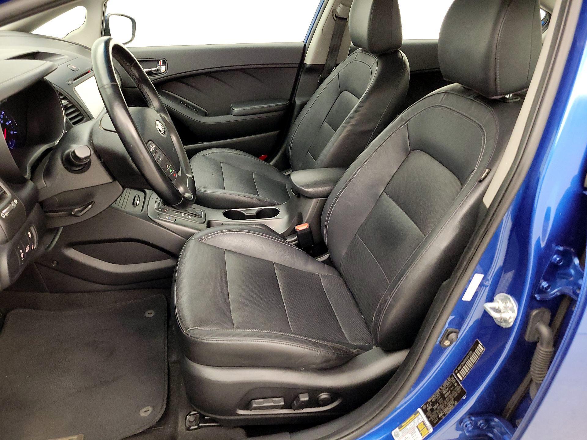 Thumbnail: 2014 Kia Forte - 11