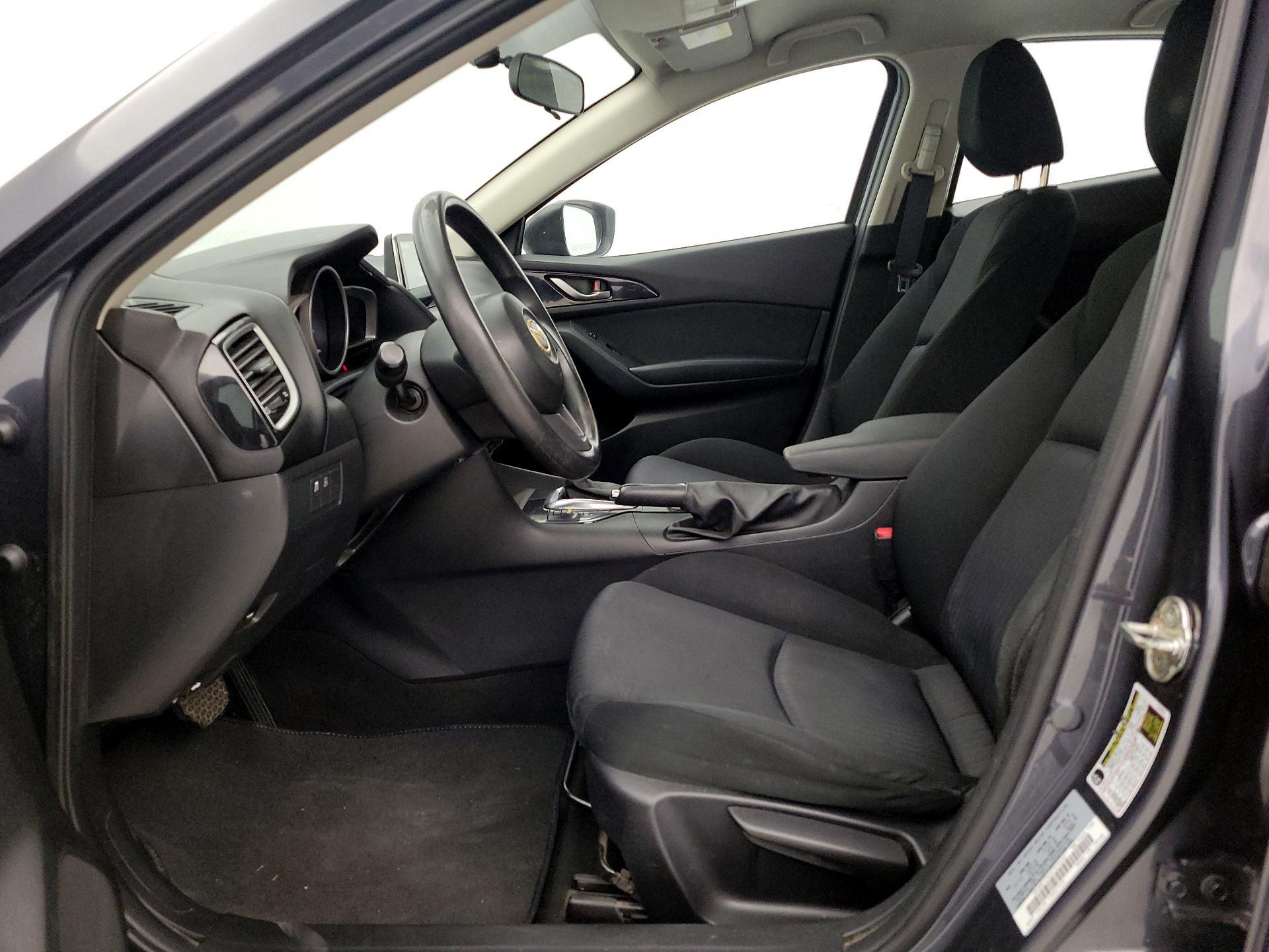 Thumbnail: 2016 Mazda Mazda3 - 11