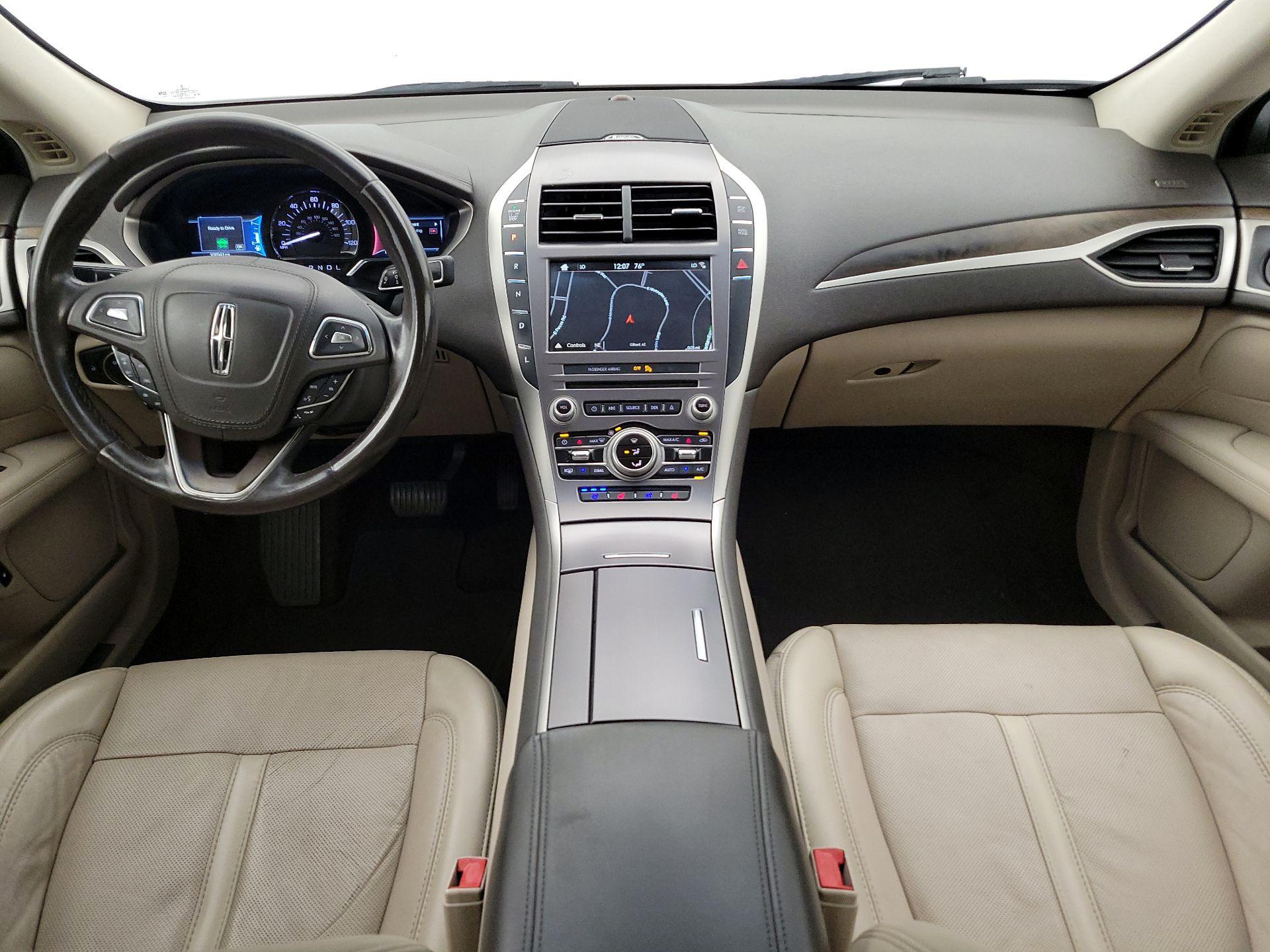 Thumbnail: 2018 Lincoln MKZ - 9