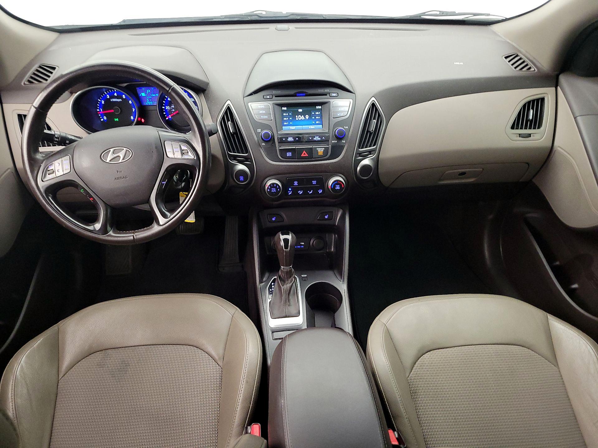 Thumbnail: 2015 Hyundai Tucson - 9