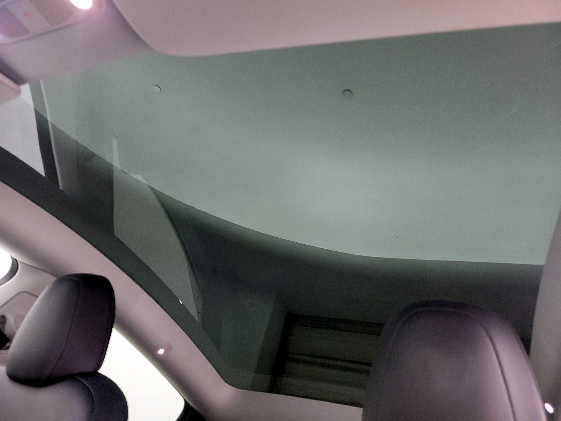 Thumbnail: 2022 Tesla Model Y - 19