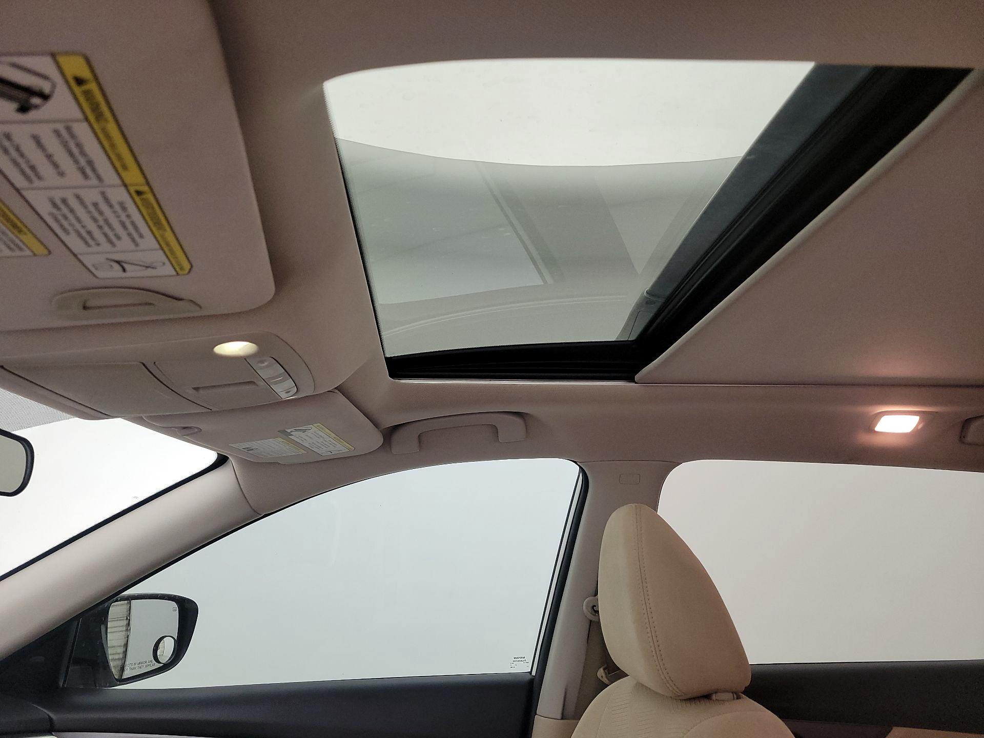 Thumbnail: 2016 Nissan Rogue - 20