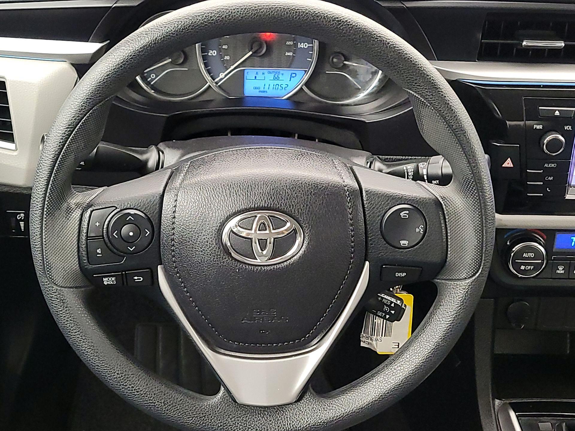 Thumbnail: 2016 Toyota Corolla - 10