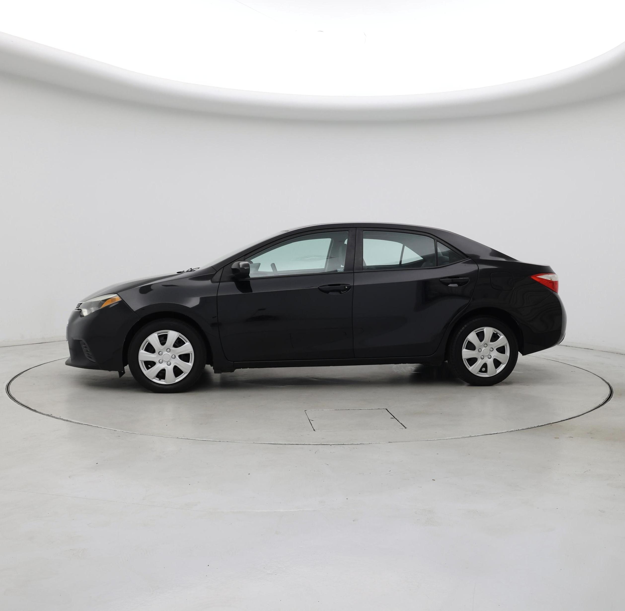 Thumbnail: 2016 Toyota Corolla - 3