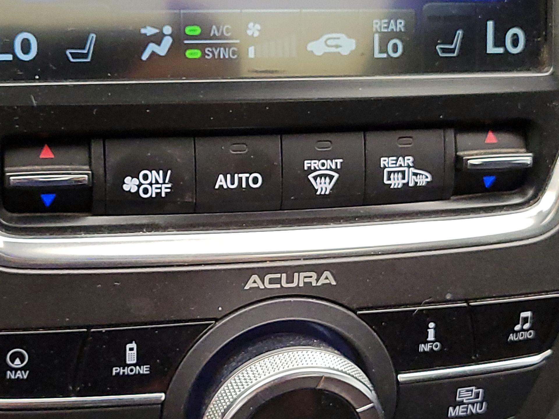 Thumbnail: 2016 Acura MDX - 17
