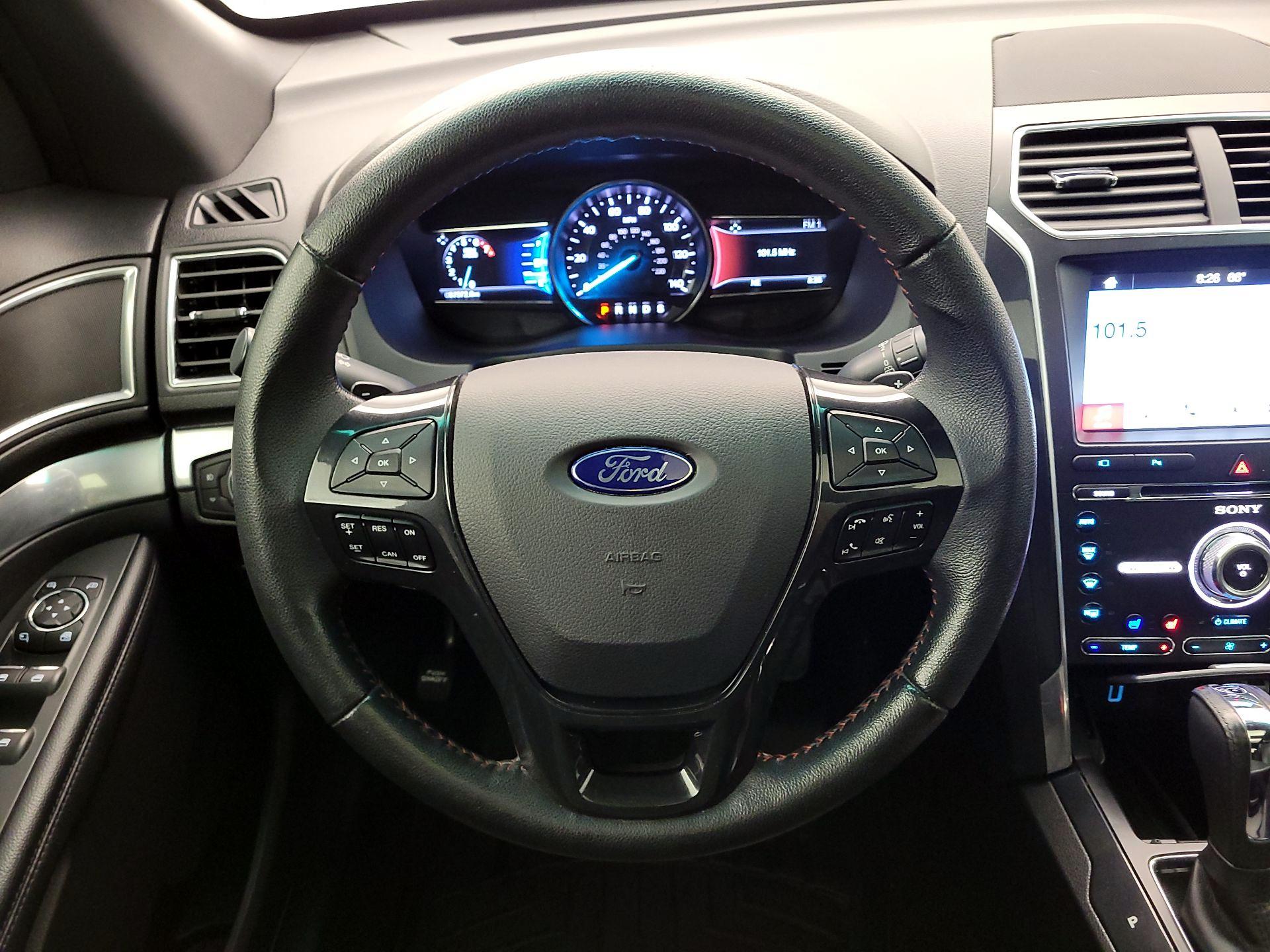 Thumbnail: 2017 Ford Explorer - 10