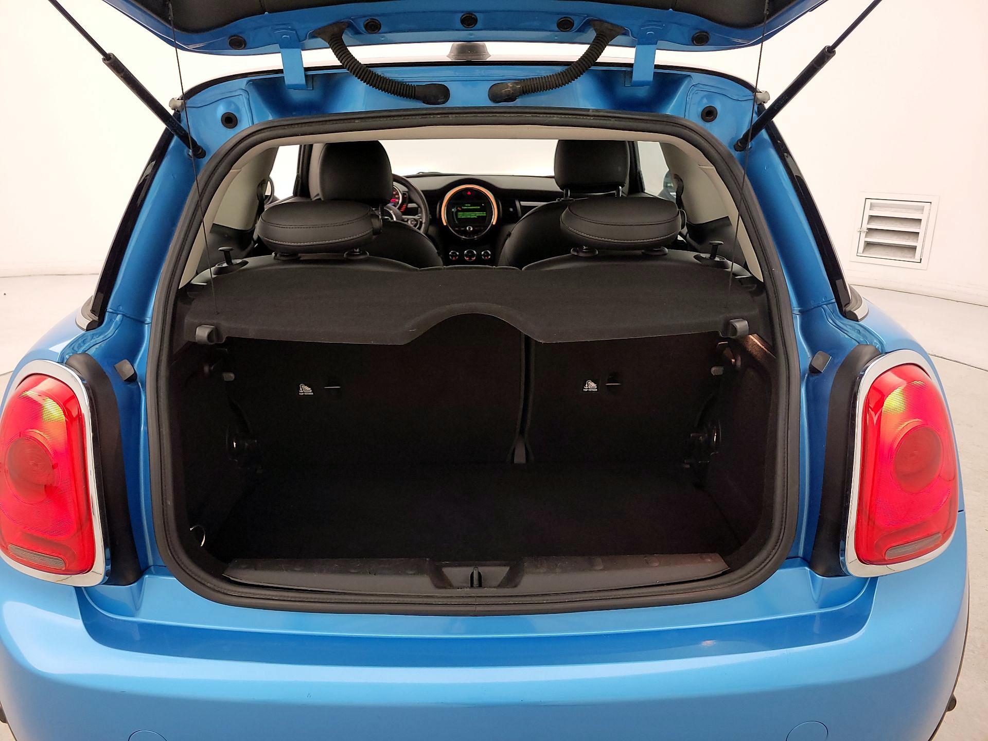 Thumbnail: 2015 MINI Cooper Hardtop - 20