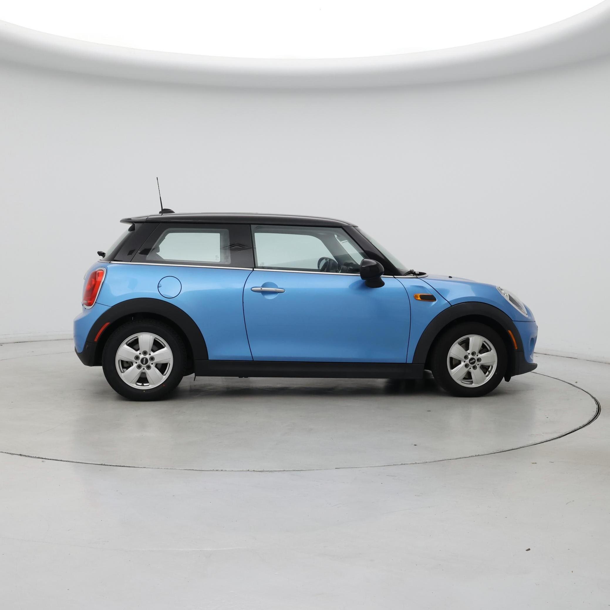 Thumbnail: 2015 MINI Cooper Hardtop - 7