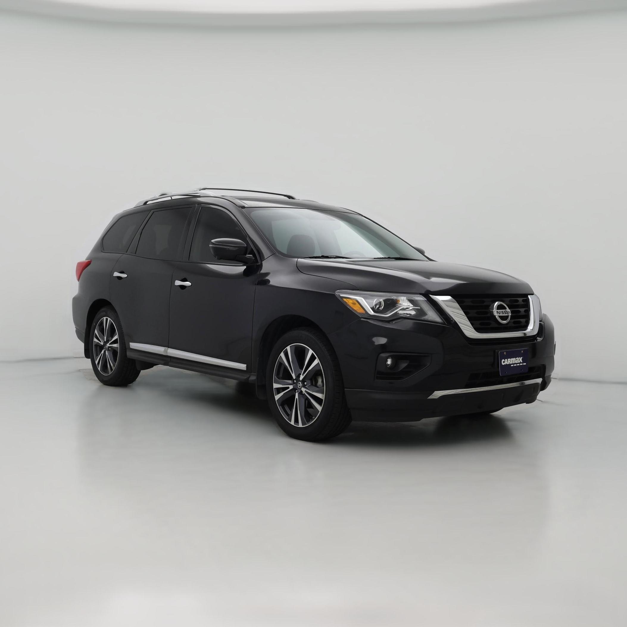 Thumbnail: 2017 Nissan Pathfinder - 1