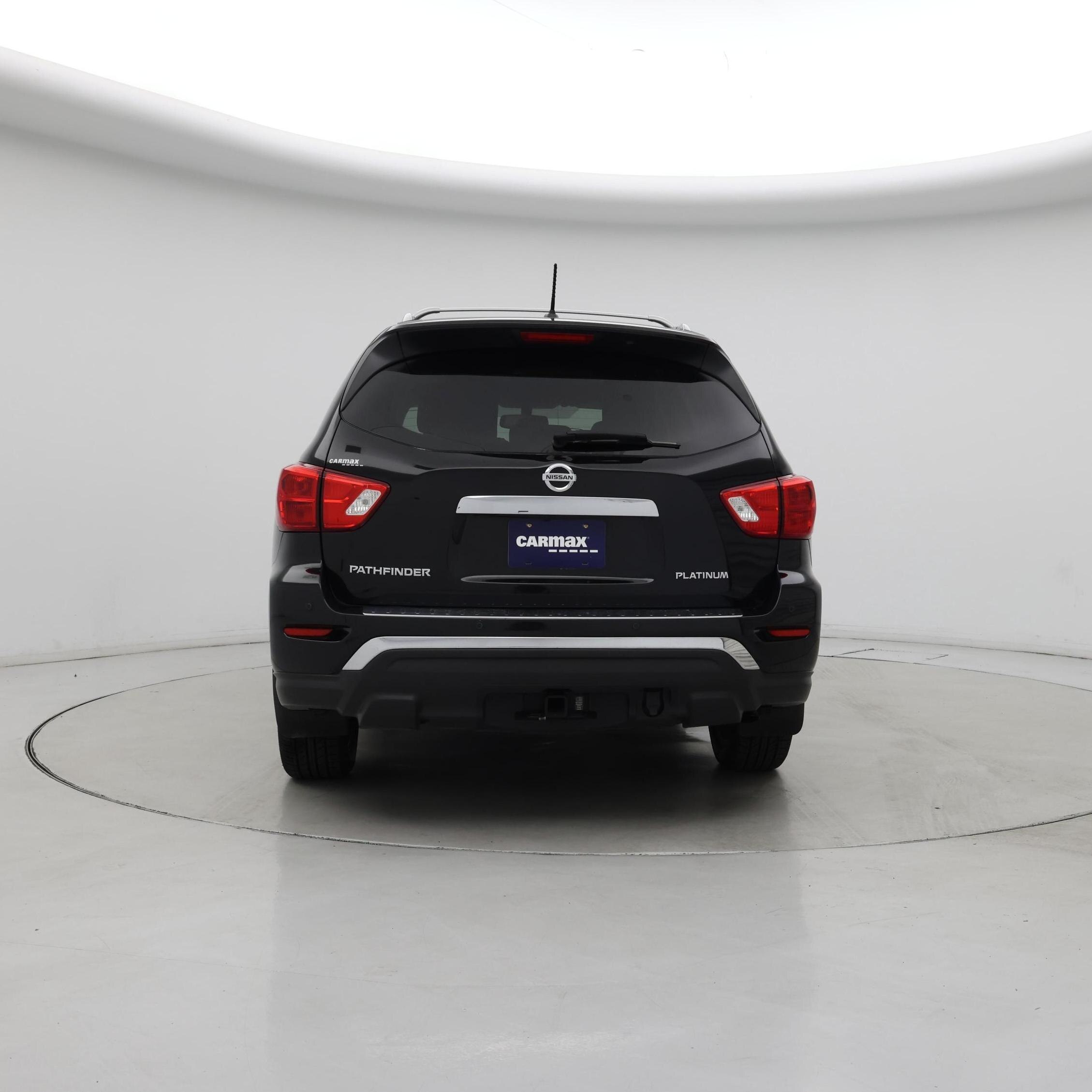 Thumbnail: 2017 Nissan Pathfinder - 6
