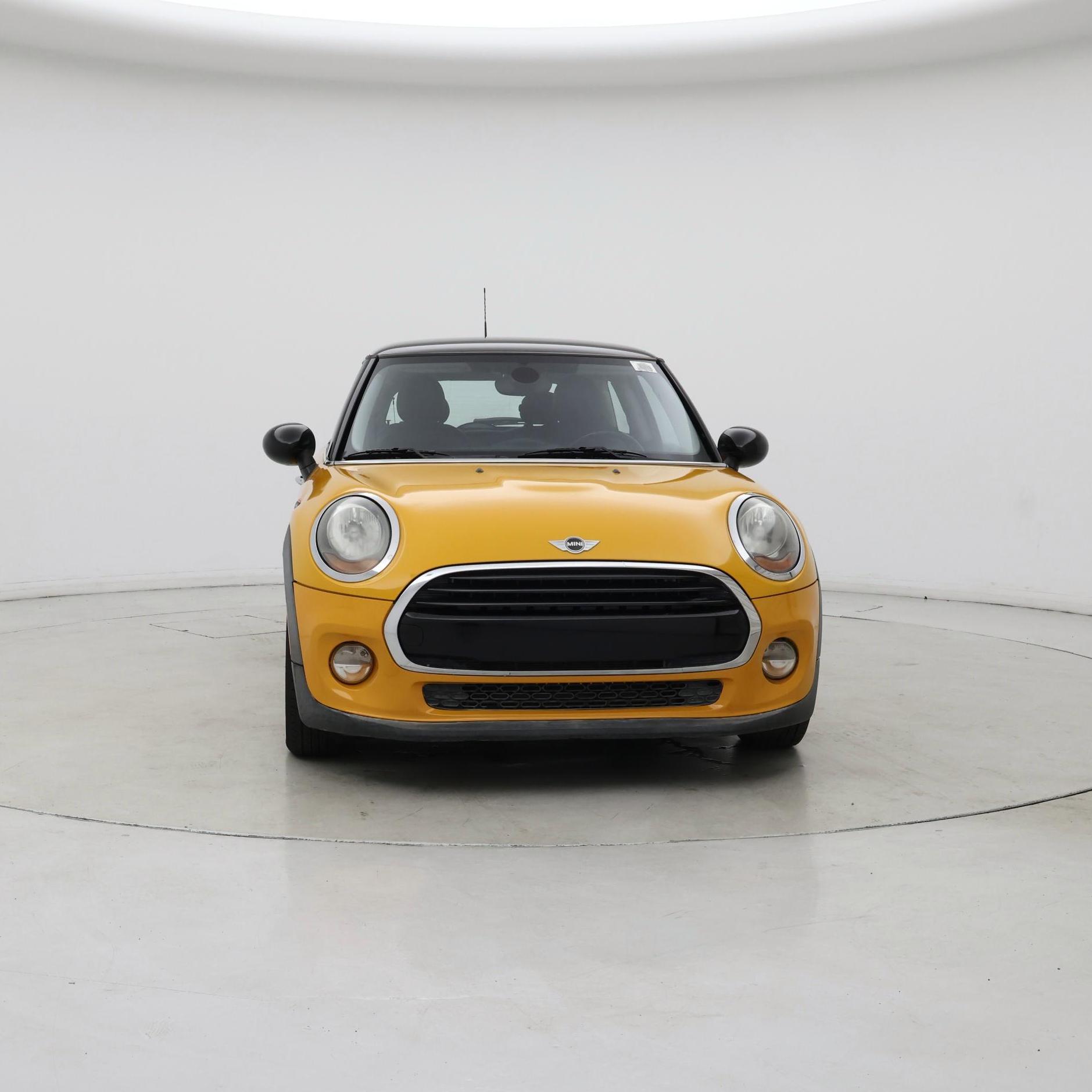 Thumbnail: 2016 MINI Cooper Hardtop - 5