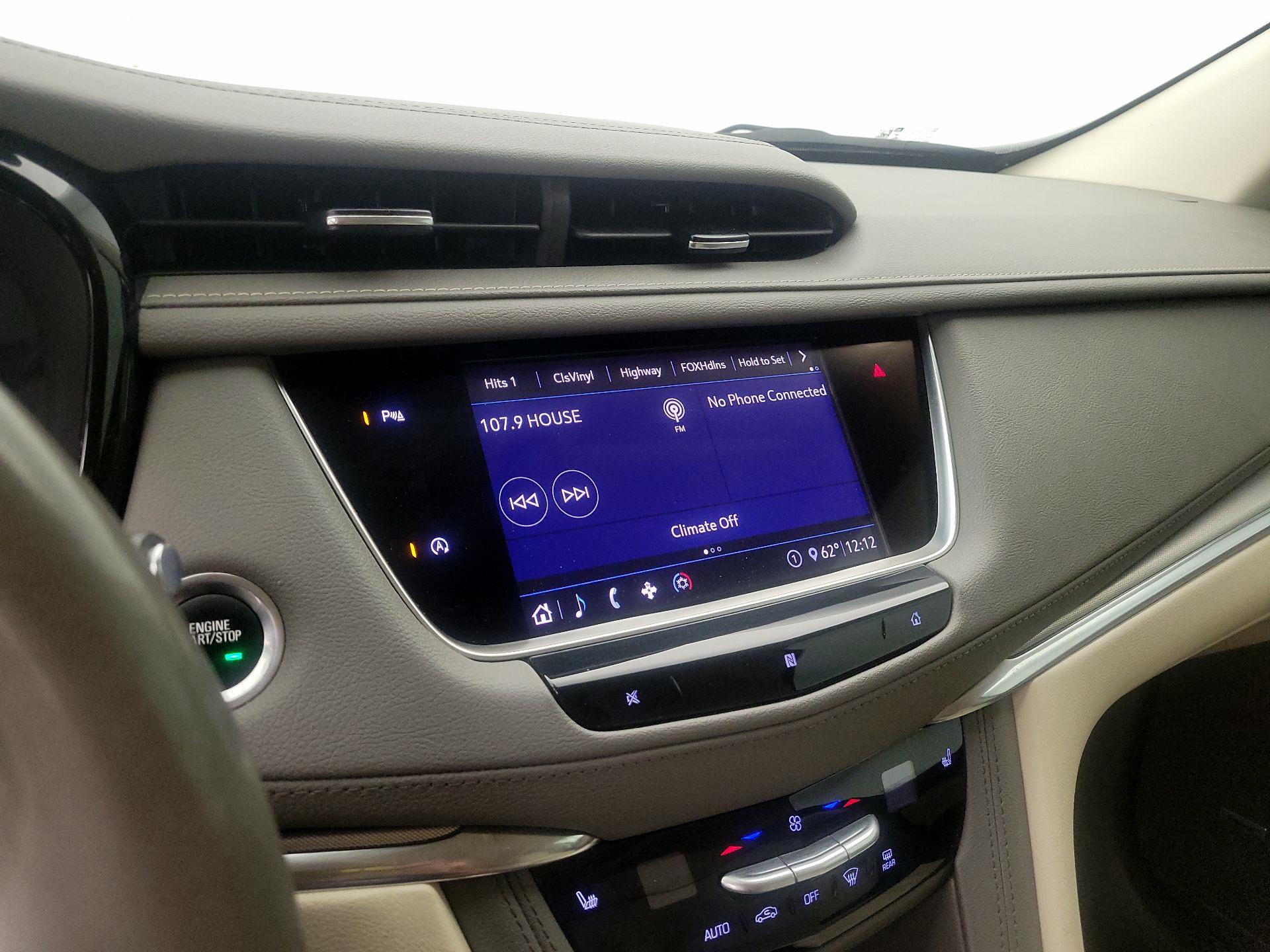 Thumbnail: 2020 Cadillac XT5 - 15