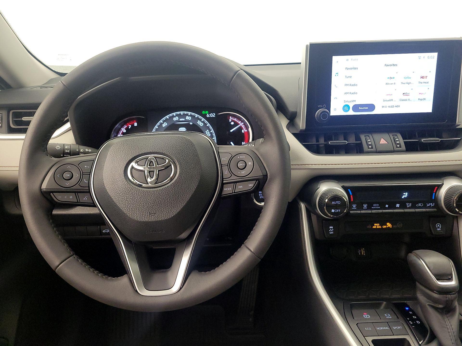 Thumbnail: 2025 Toyota RAV4 - 10