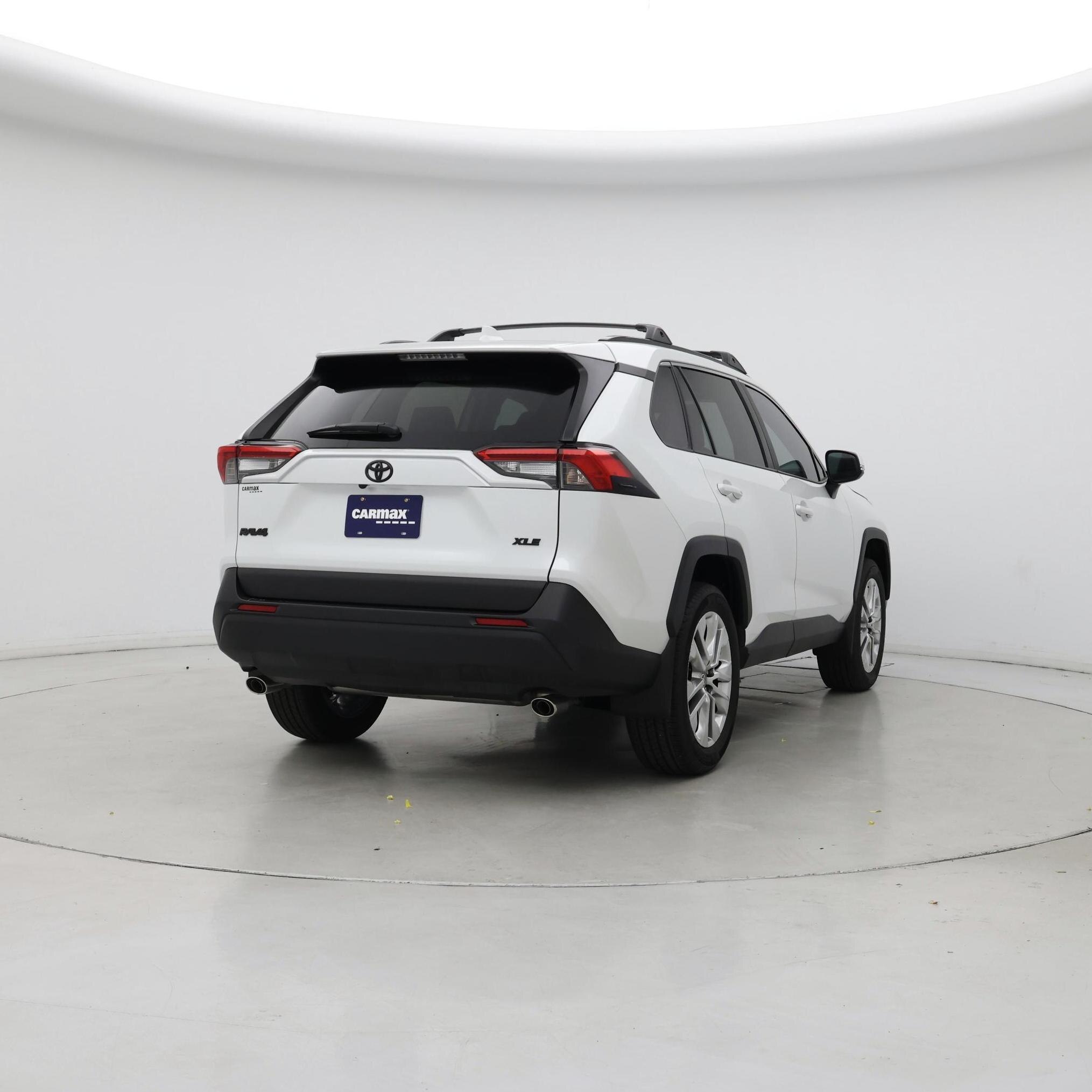 Thumbnail: 2025 Toyota RAV4 - 8