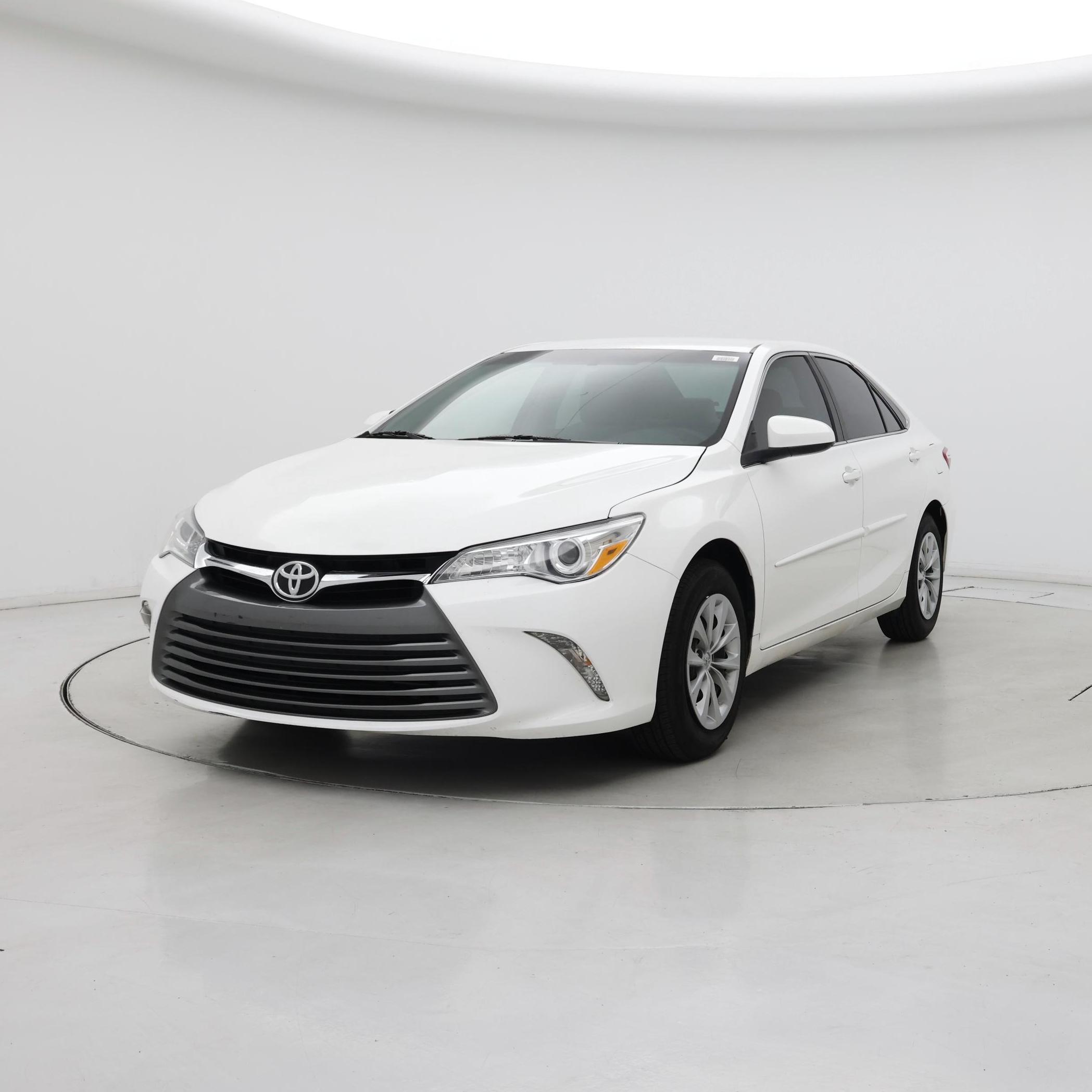 Thumbnail: 2017 Toyota Camry - 4