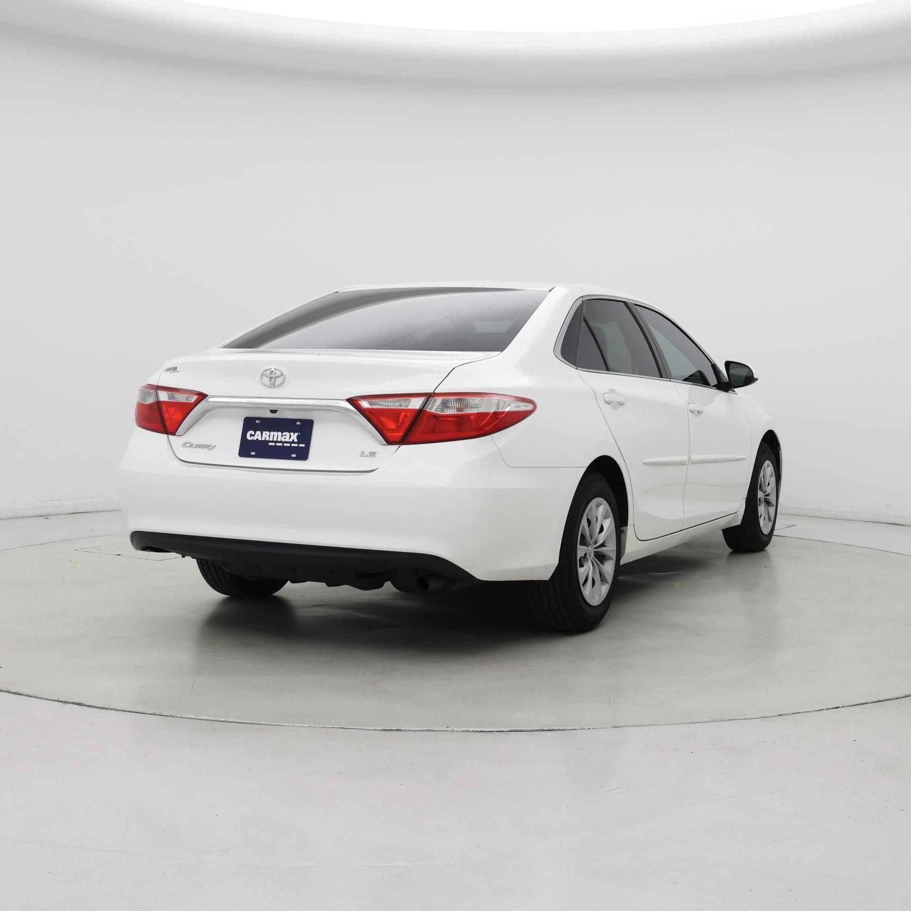 Thumbnail: 2017 Toyota Camry - 8