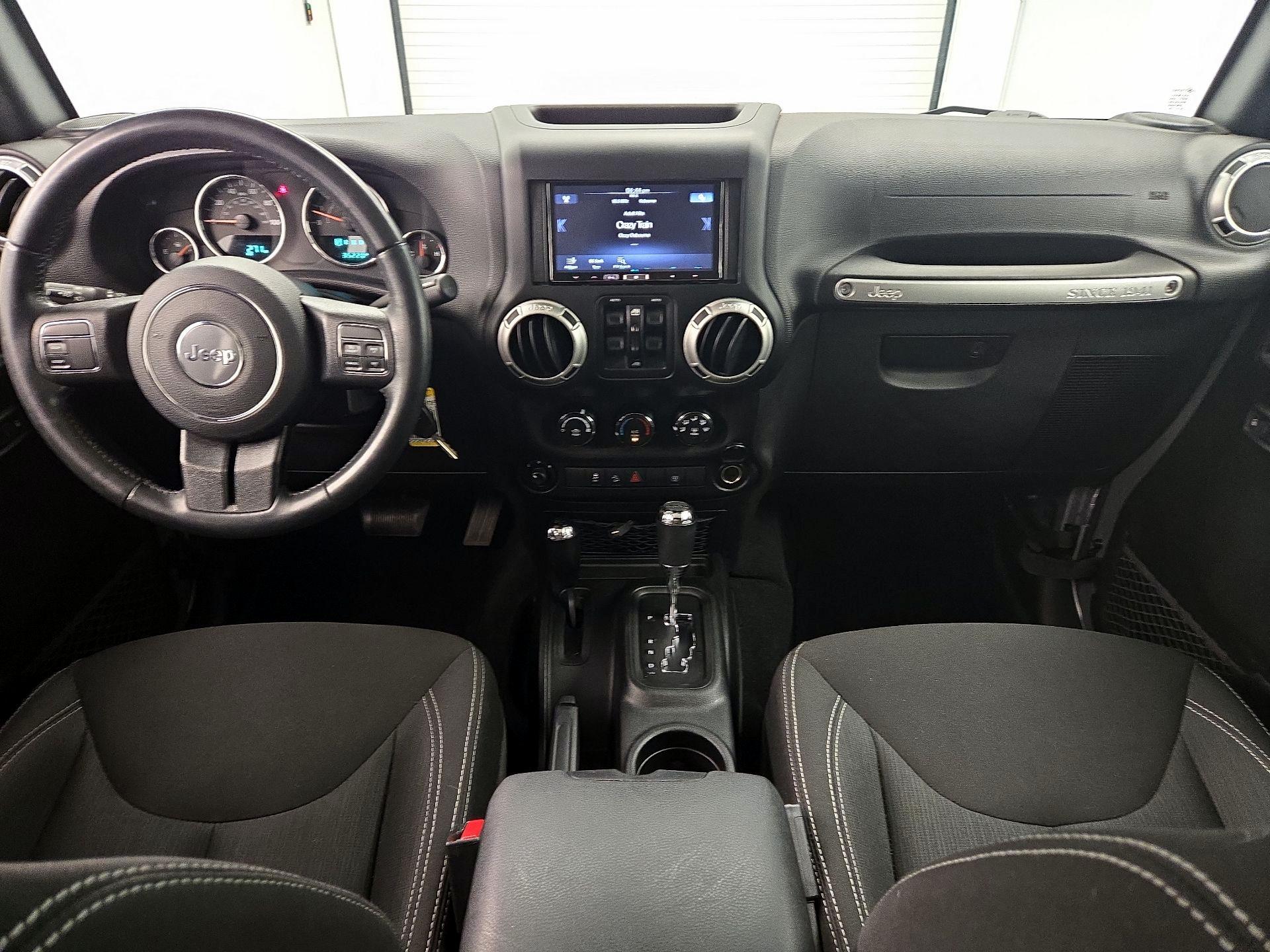 Thumbnail: 2018 Jeep Wrangler - 9