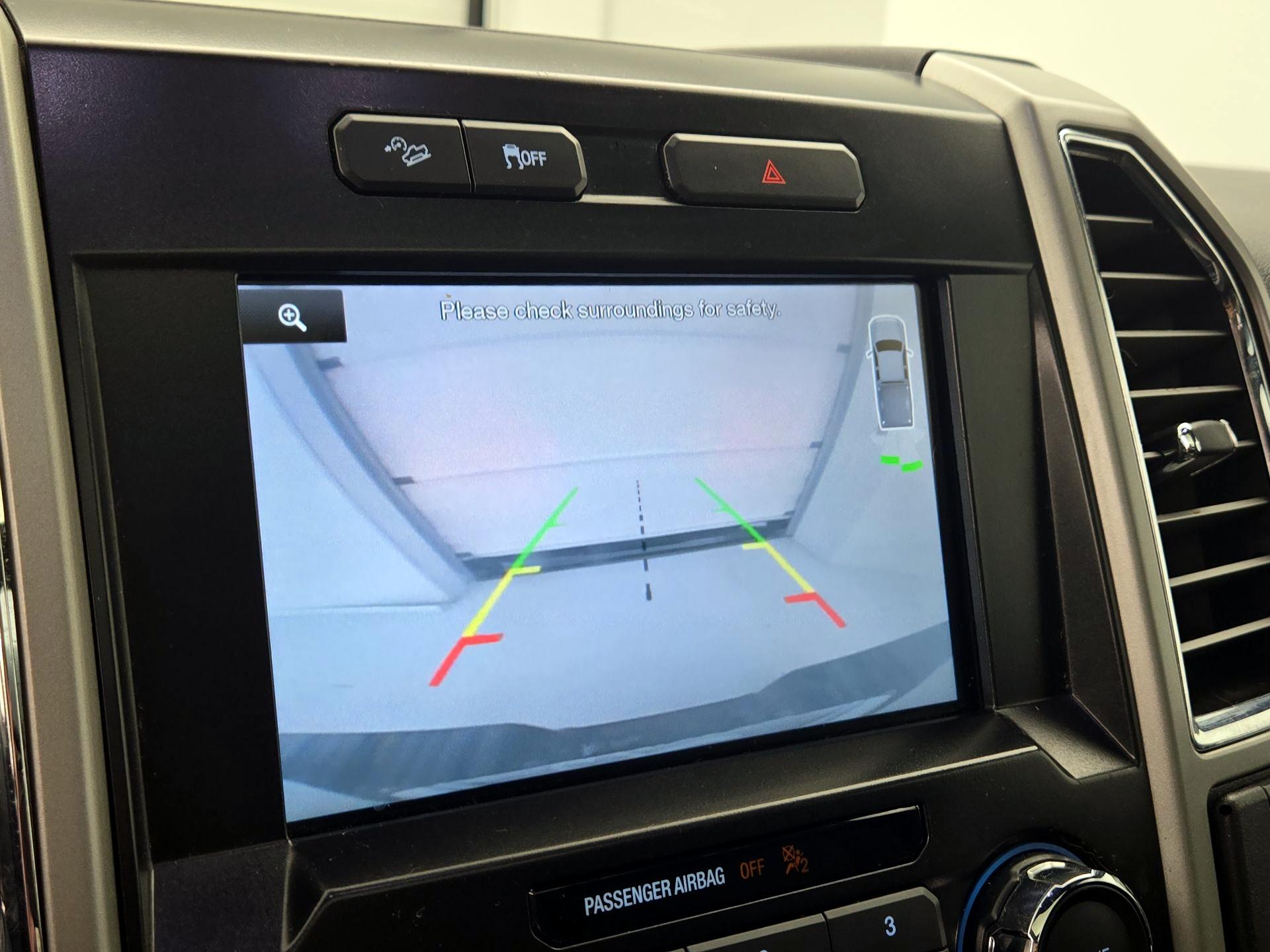 Thumbnail: 2015 Ford F-150 - 14