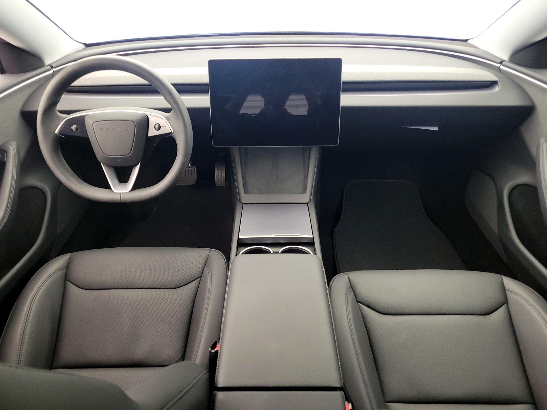 Thumbnail: 2025 Tesla Model 3 - 9