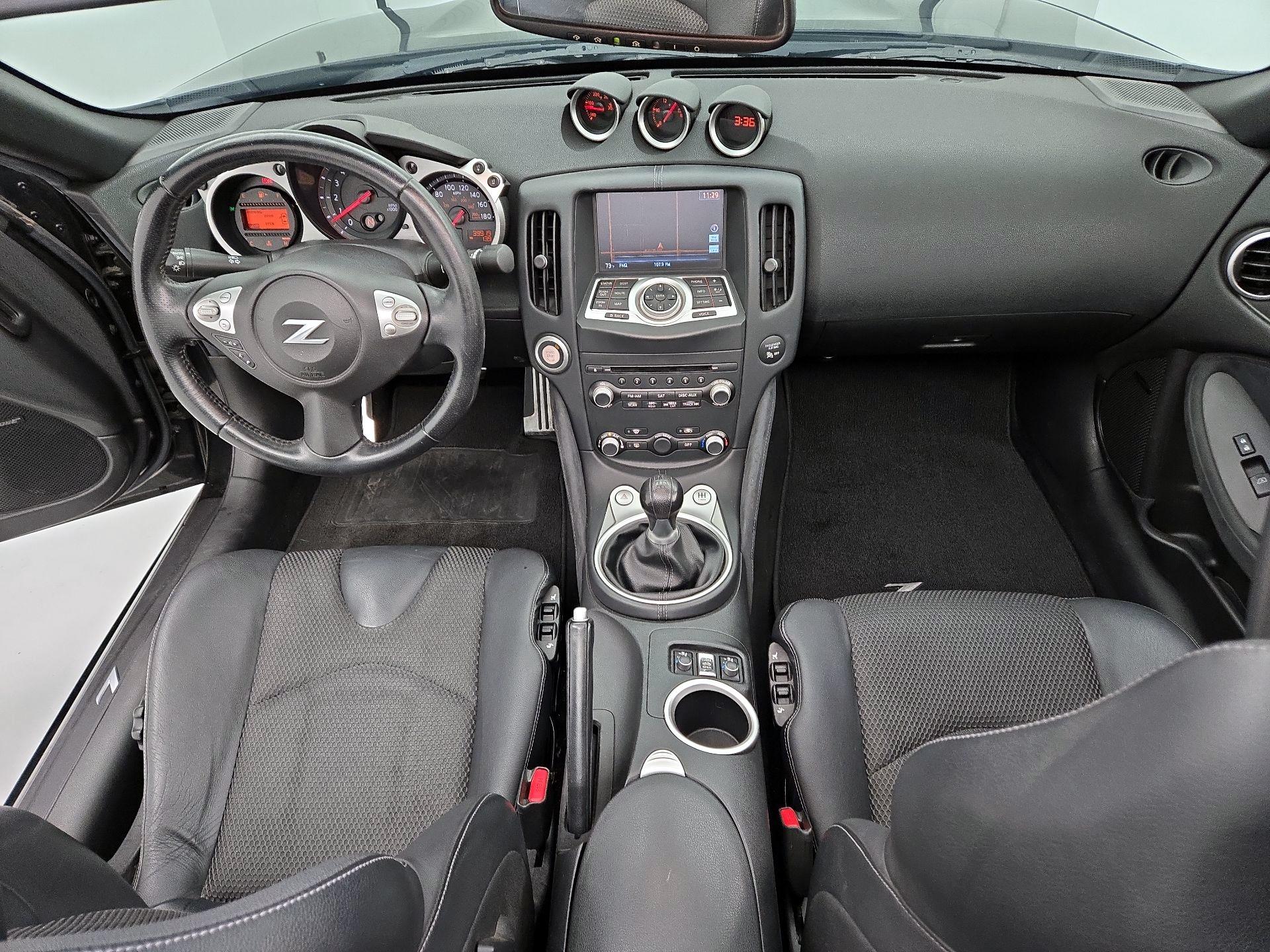 Thumbnail: 2014 Nissan Z - 9