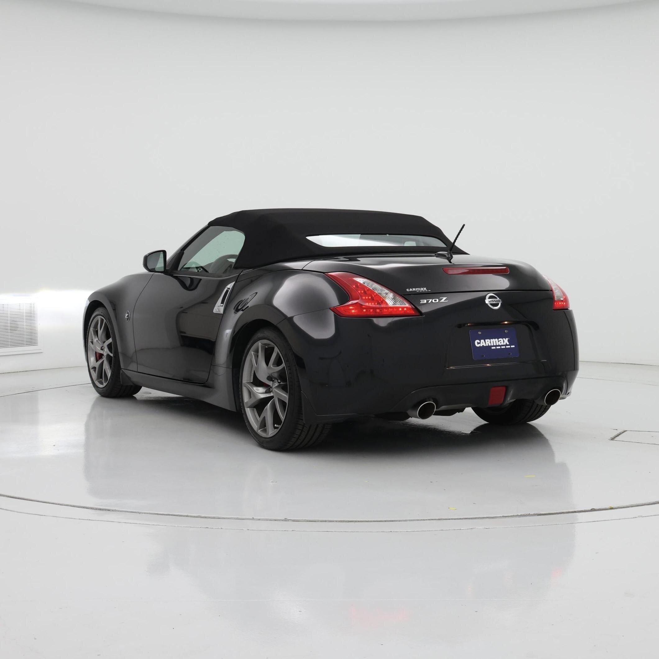 Thumbnail: 2014 Nissan Z - 2