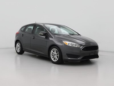 Gray 2016 Ford Focus SE