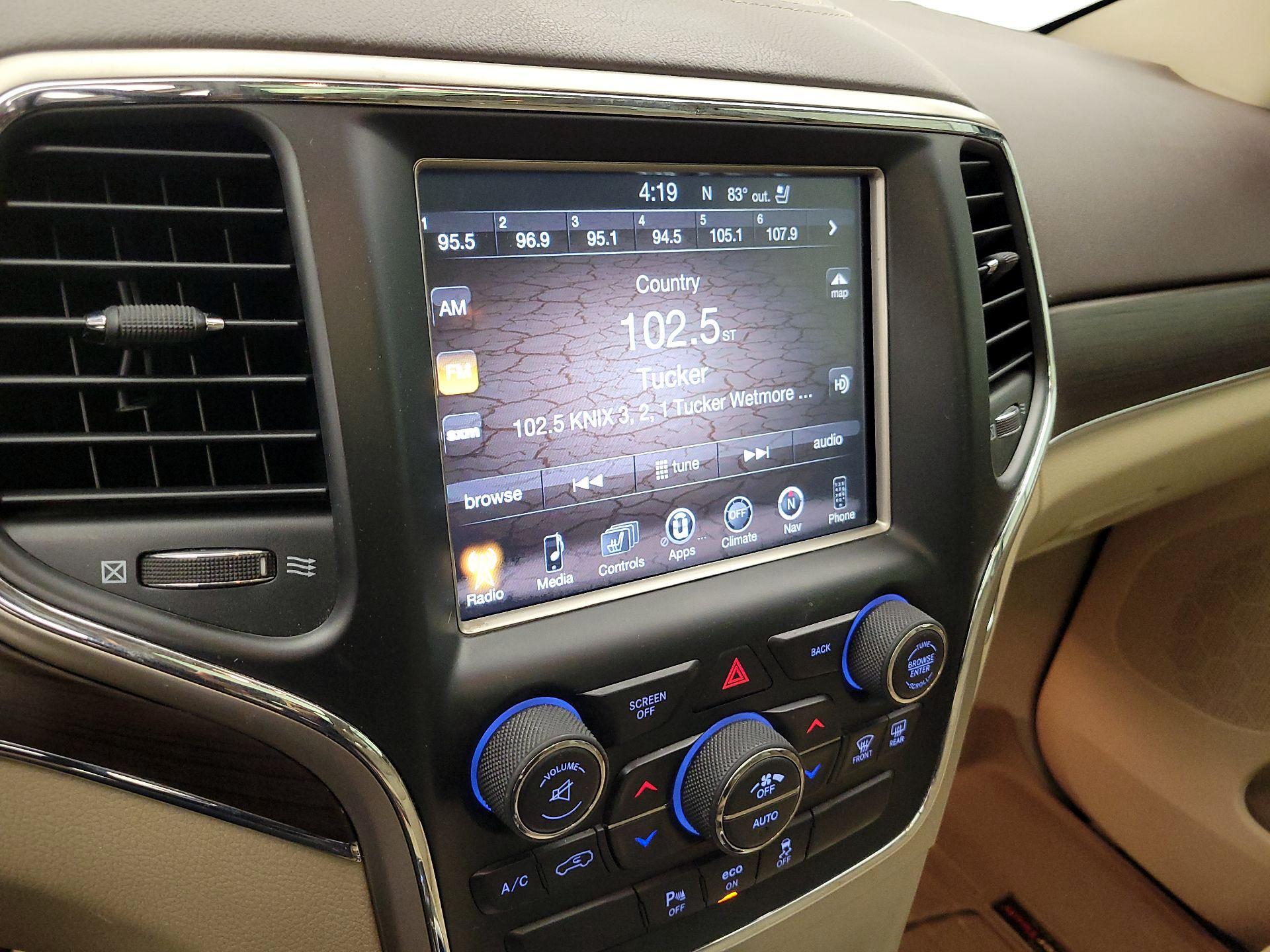 Thumbnail: 2014 Jeep Grand Cherokee - 16