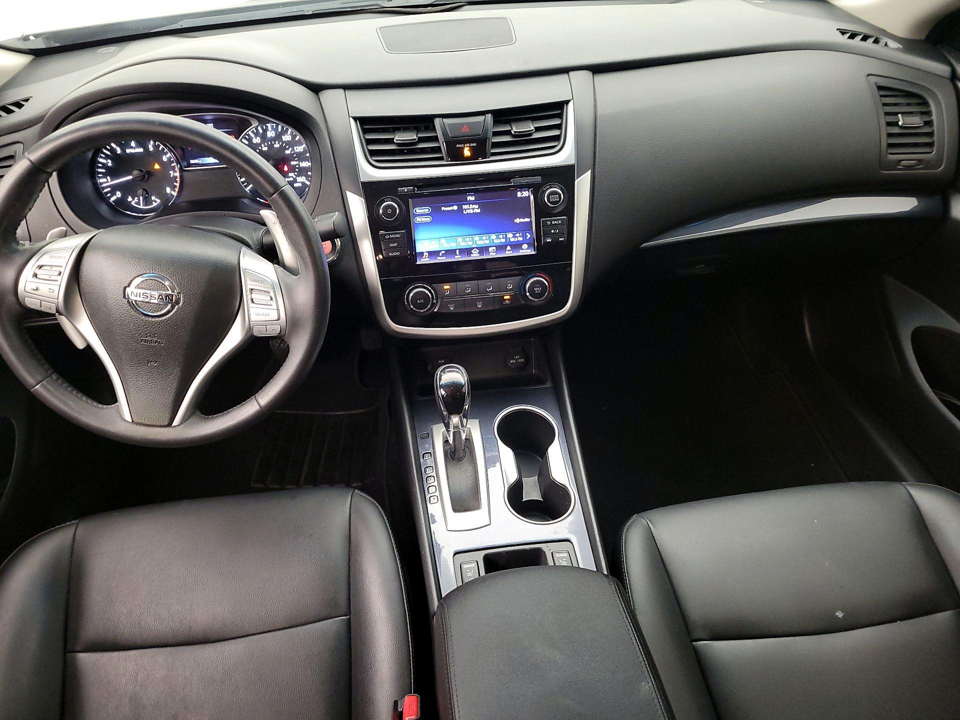 Thumbnail: 2018 Nissan Altima - 9