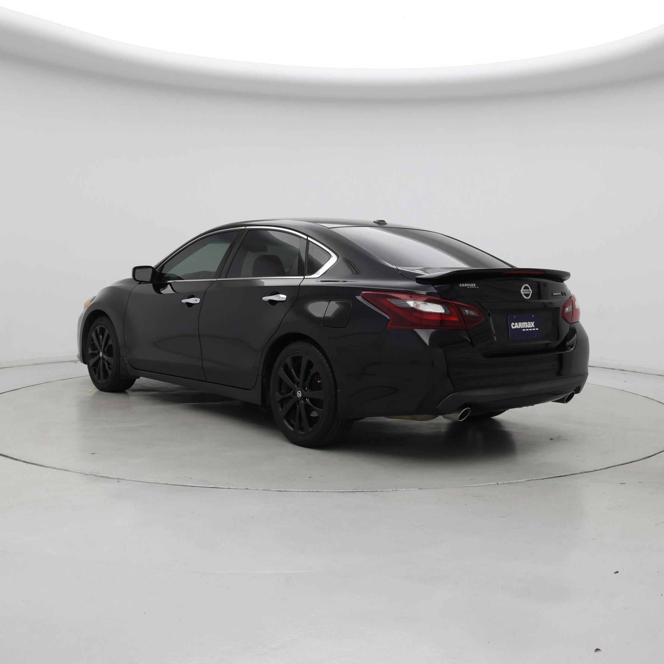 Thumbnail: 2018 Nissan Altima - 2