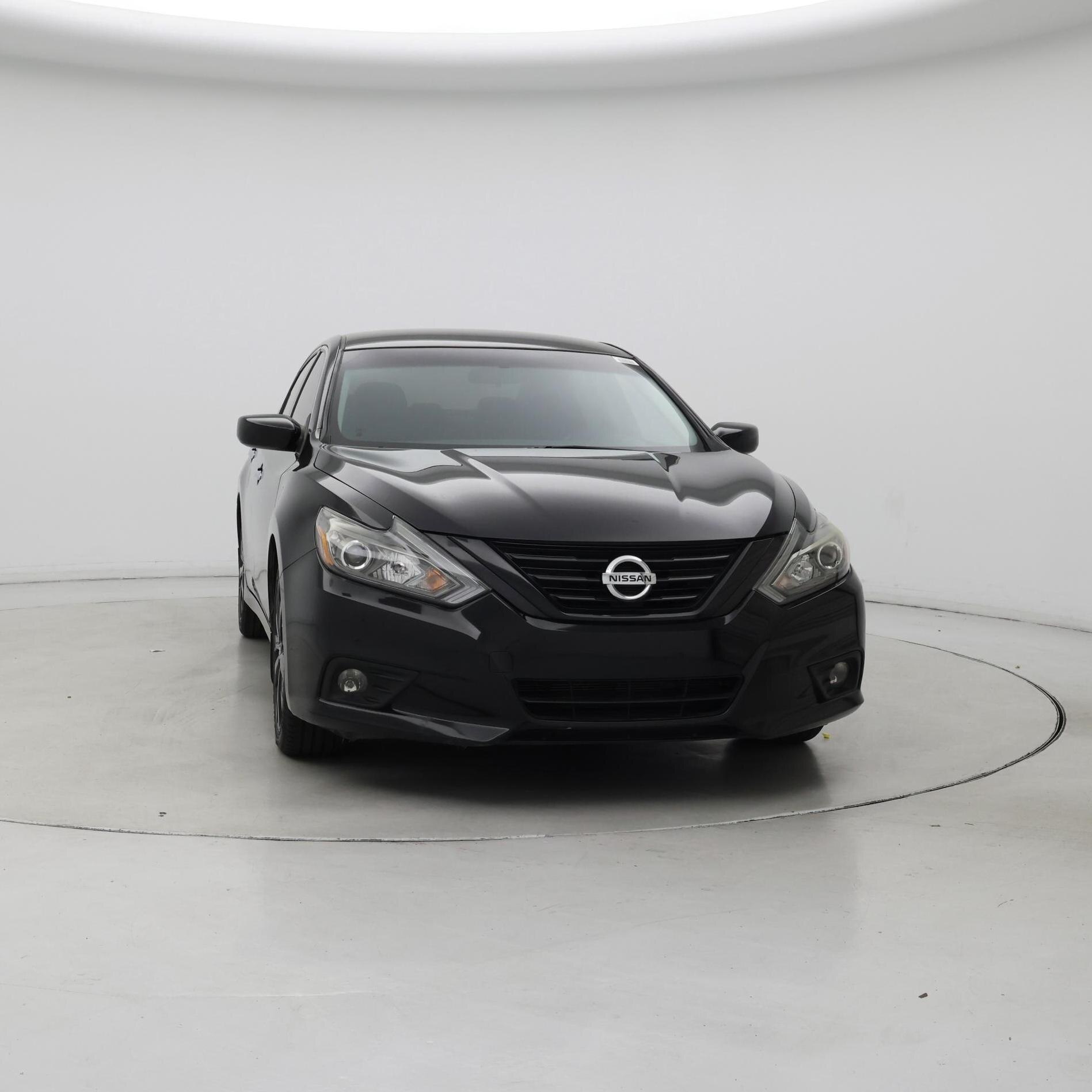 Thumbnail: 2018 Nissan Altima - 5