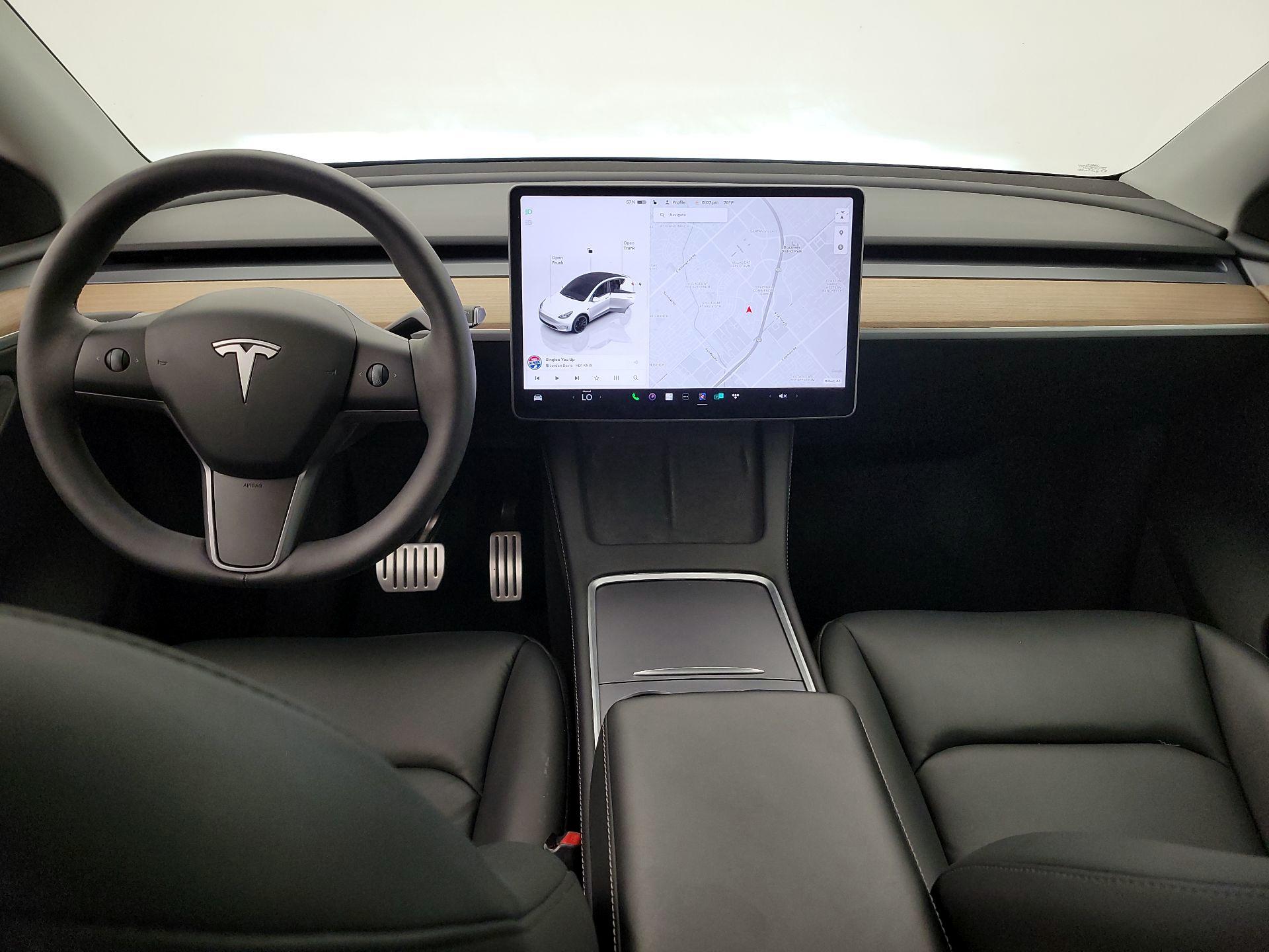 Thumbnail: 2024 Tesla Model Y - 9