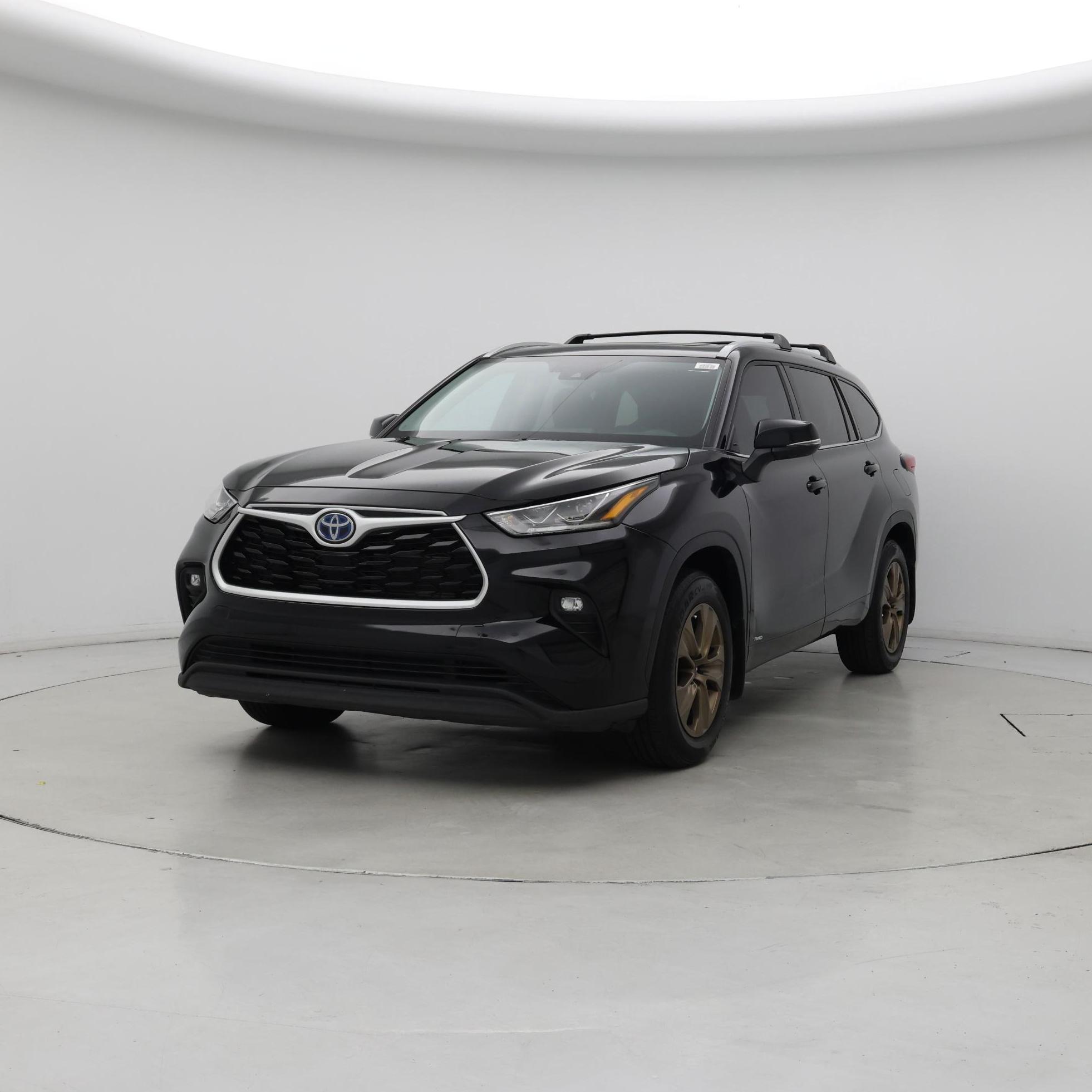 Thumbnail: 2022 Toyota Highlander - 4