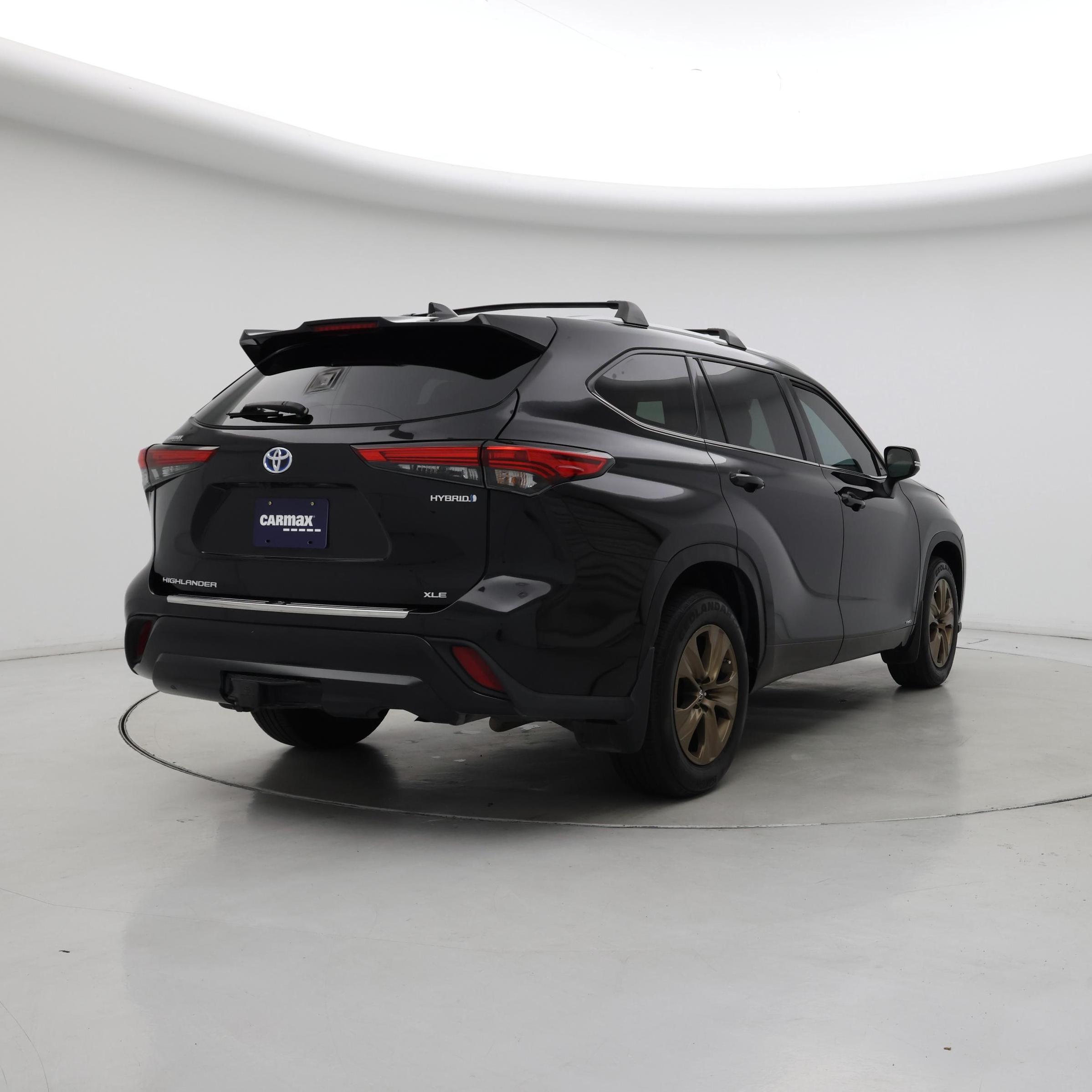 Thumbnail: 2022 Toyota Highlander - 8