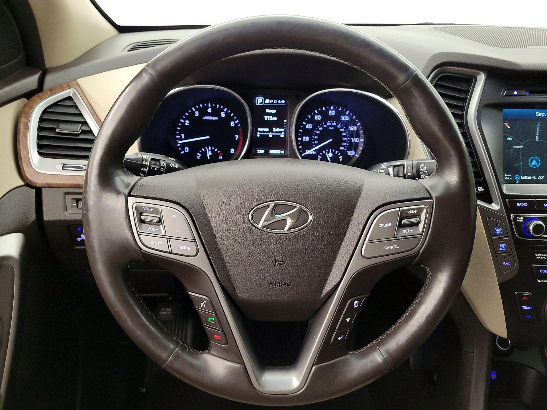 Thumbnail: 2017 Hyundai Santa Fe - 10